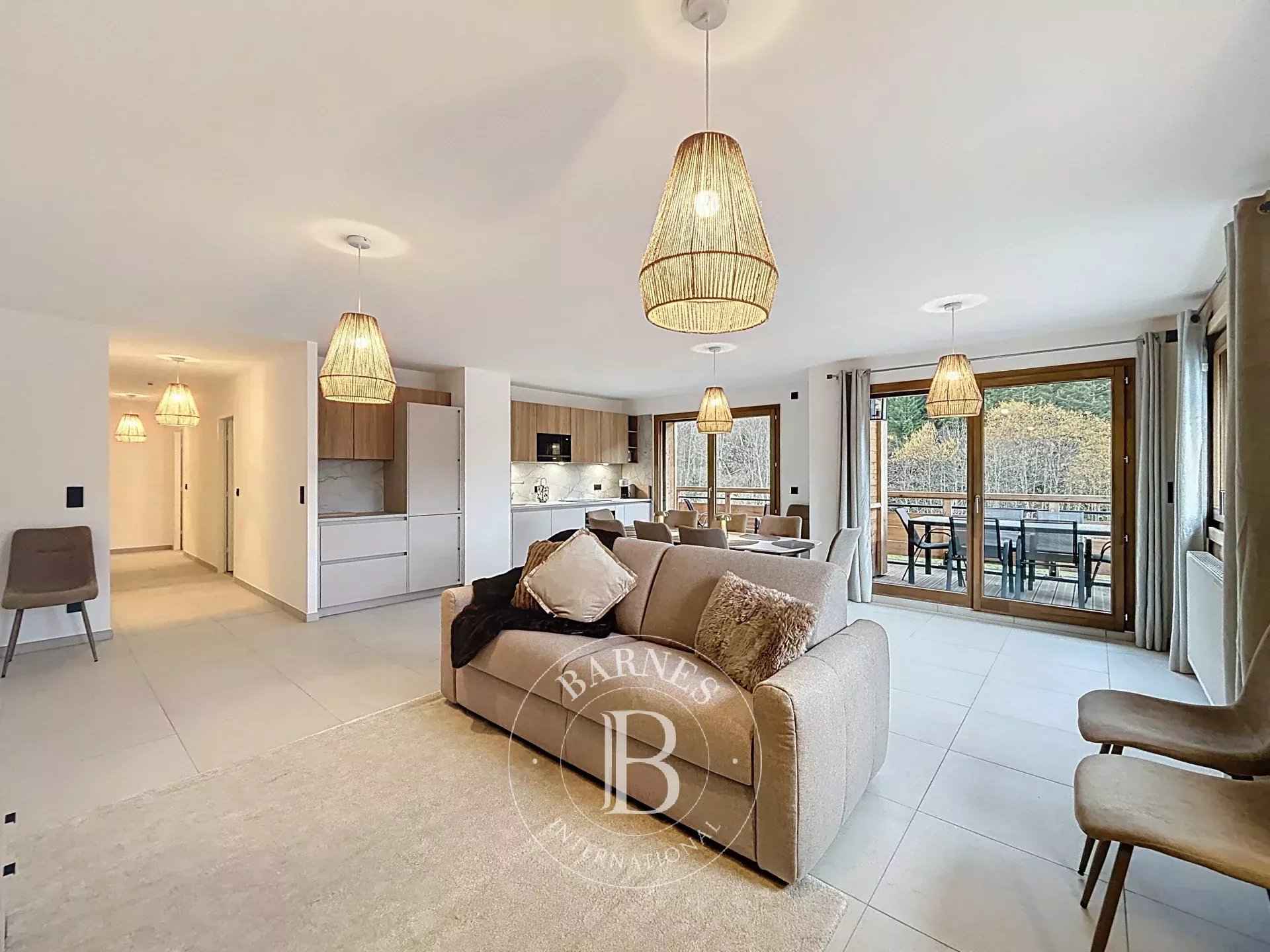 F4ae04fc21dab3dac6c1ace62c16426e 94f21f185d 1920 original - Attribut alt par défaut.