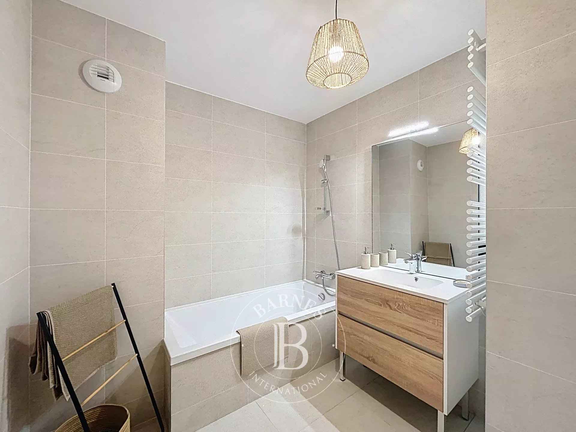 Bd88d9f4f1e0e67d17e1caeead271adf b6860d4af7 1920 original - Attribut alt par défaut.