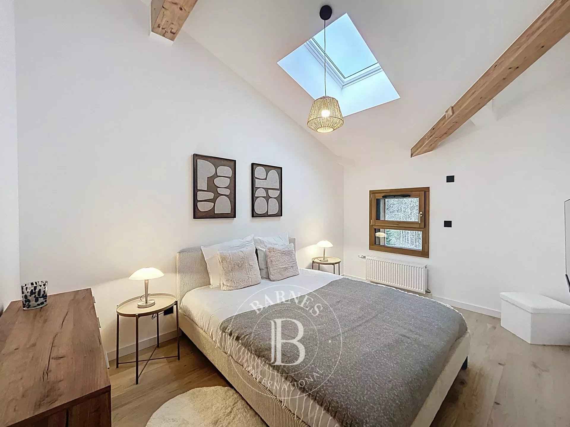 5be0d0878f93a8ff3c53fb9c6366af96 49cce990d1 1920 original - Attribut alt par défaut.