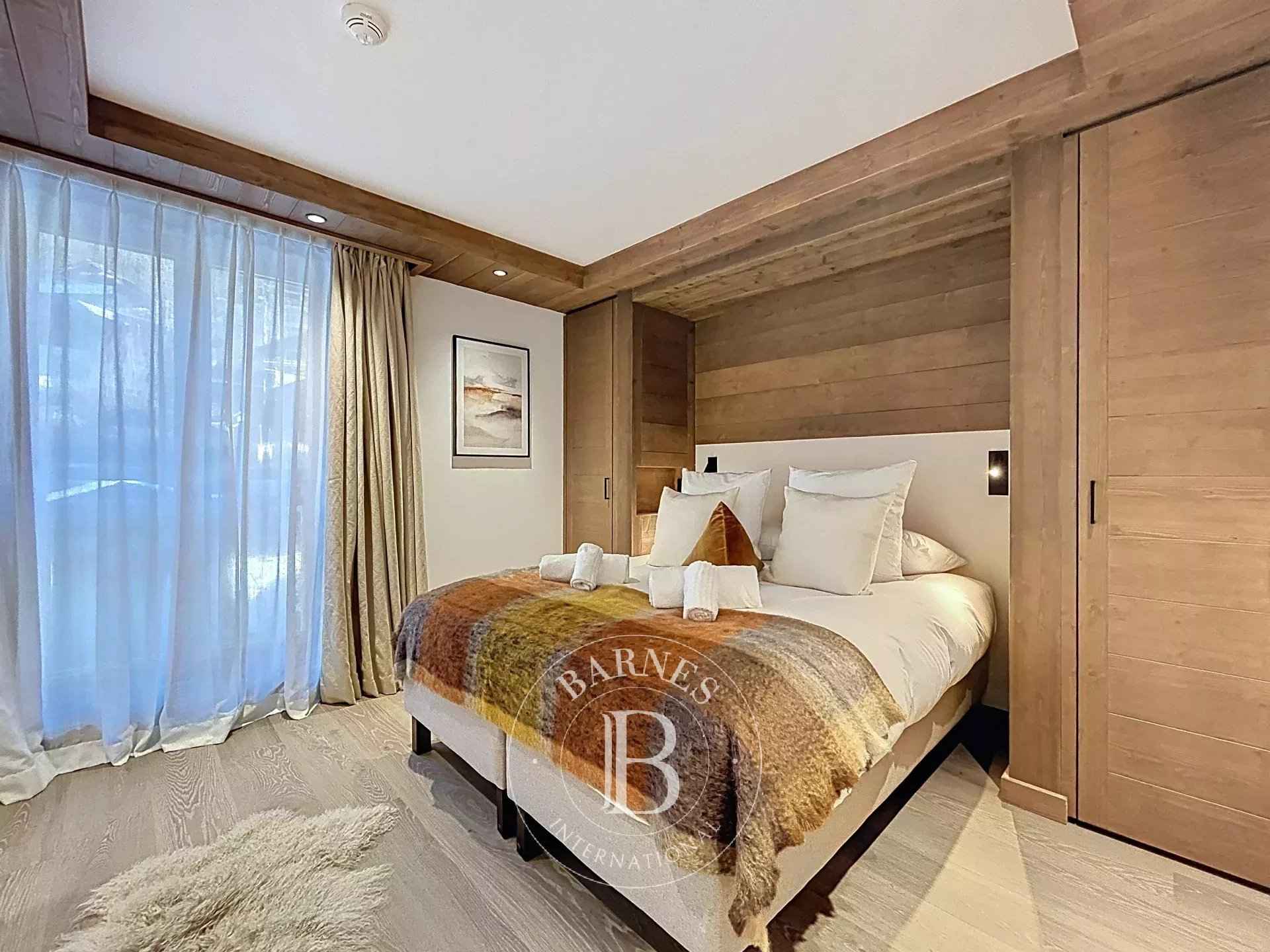 75a777278fb0979363cf8e0428dbd44c 18b9a79108 1920 original - Attribut alt par défaut.