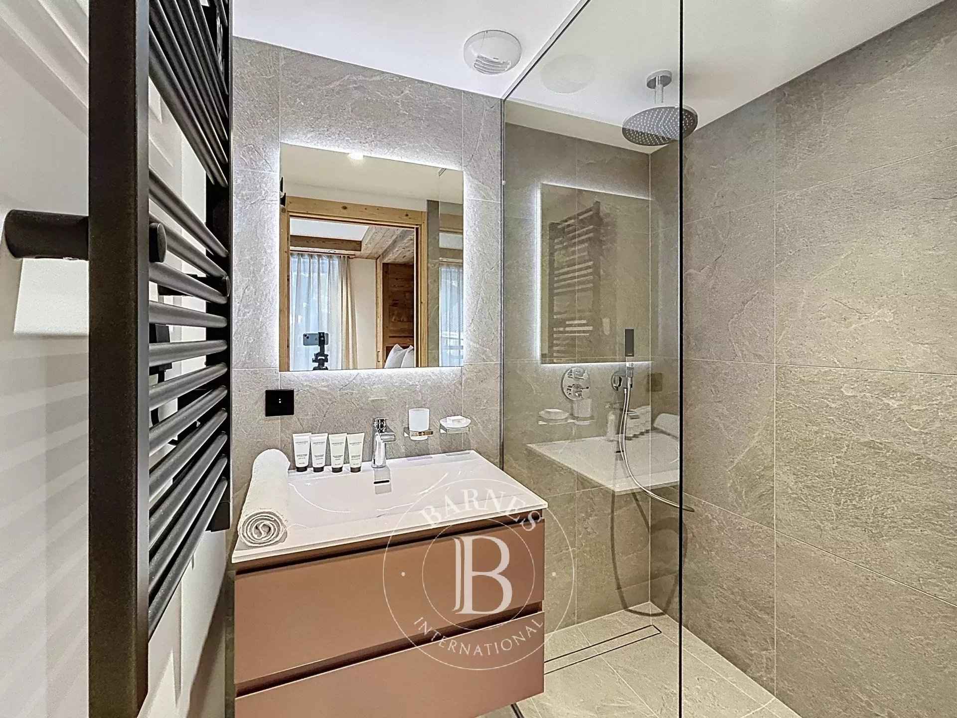 2361f8917adffa7d8fbc8f334f17fba9 bd41f3cb26 1920 original - Translation missing: en.helpers.application.image_tag.default_alt