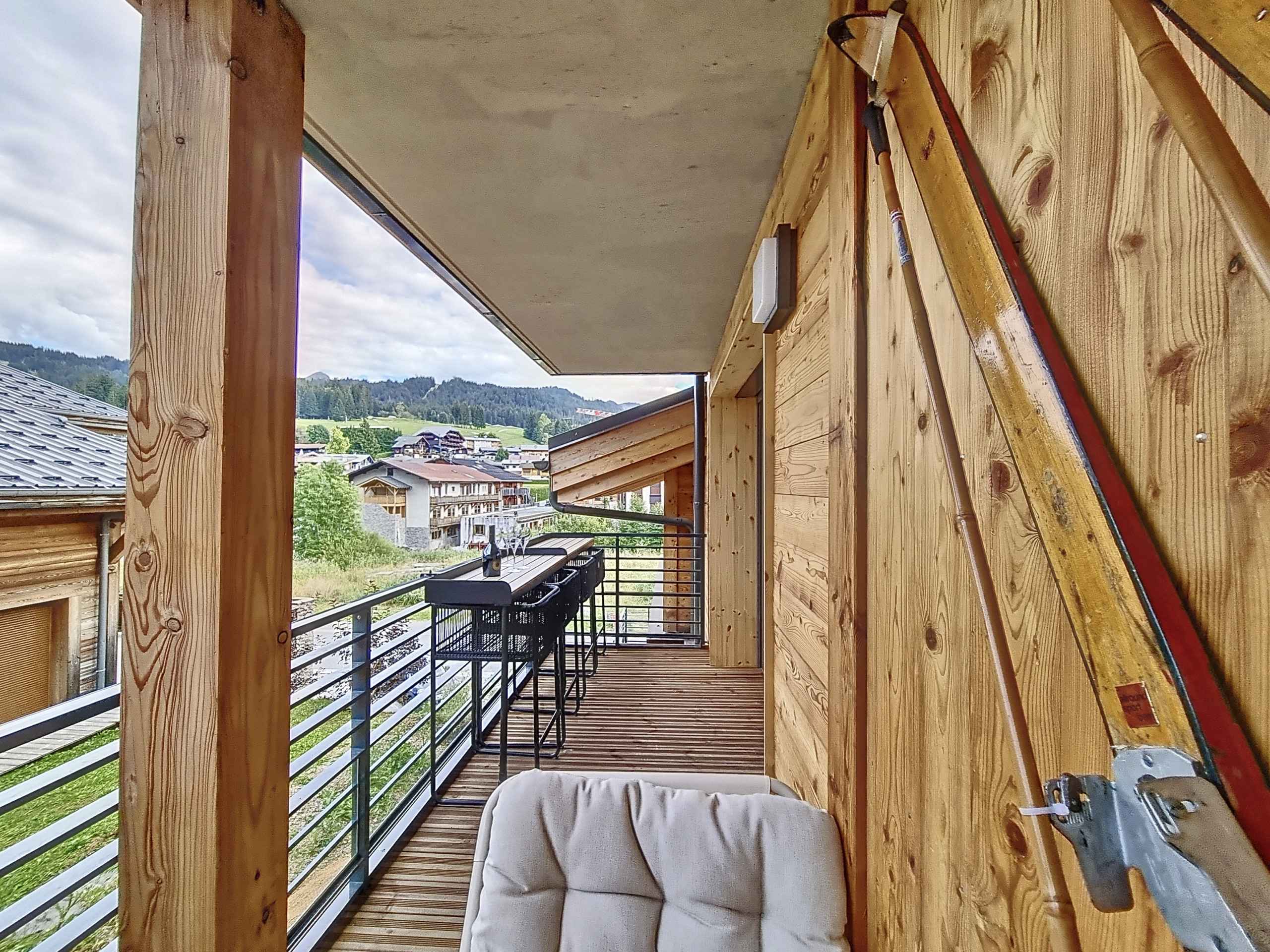 1727961821436bbbd2fb6a04ef570d4de0e7fbbdc4 - Attribut alt par défaut.