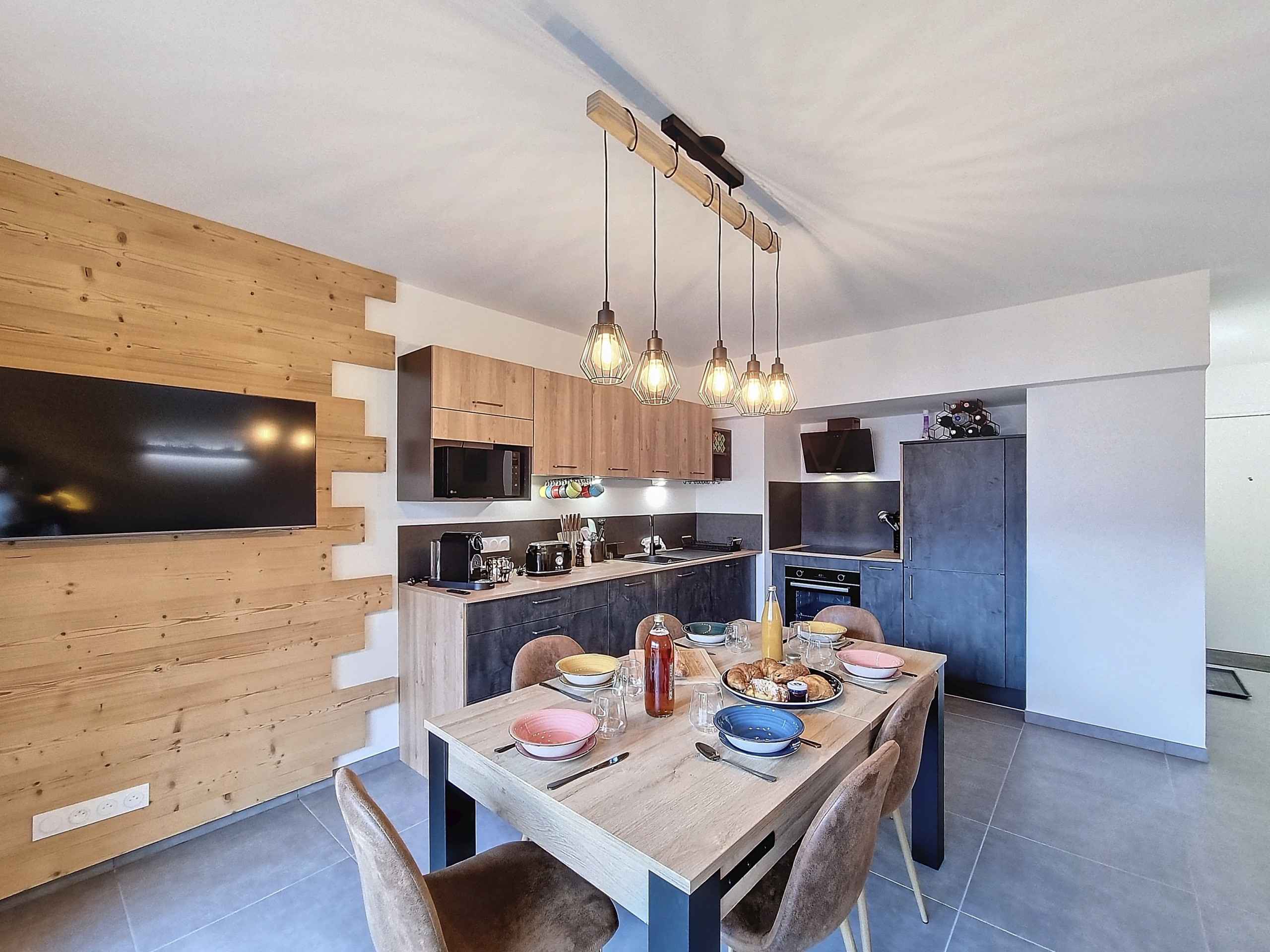 1727961762ef291315509dbe5639cff7765893037e - Attribut alt par défaut.