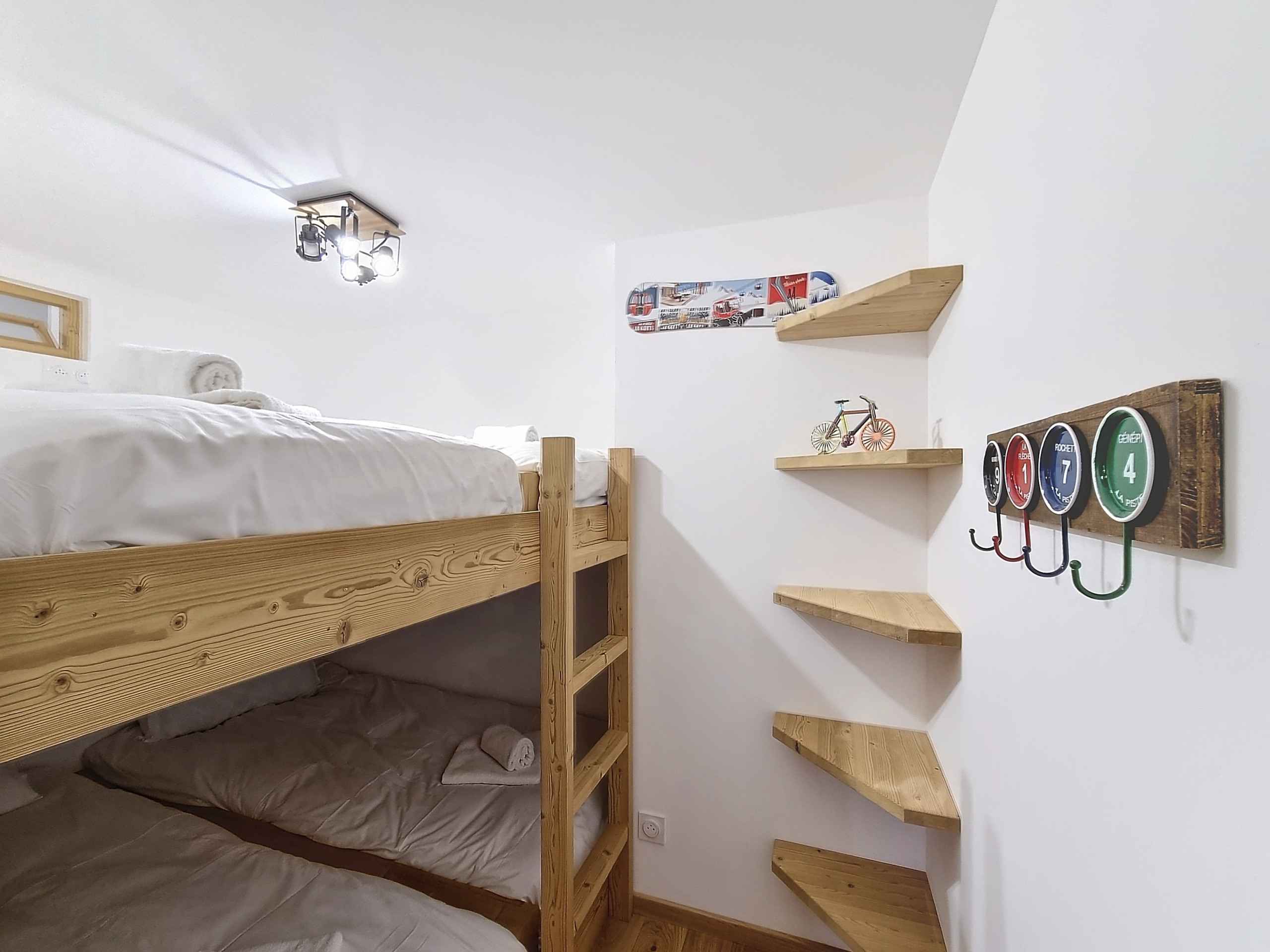 17279617918e944d72772af5fb1a5e79055dd71e5b - Attribut alt par défaut.