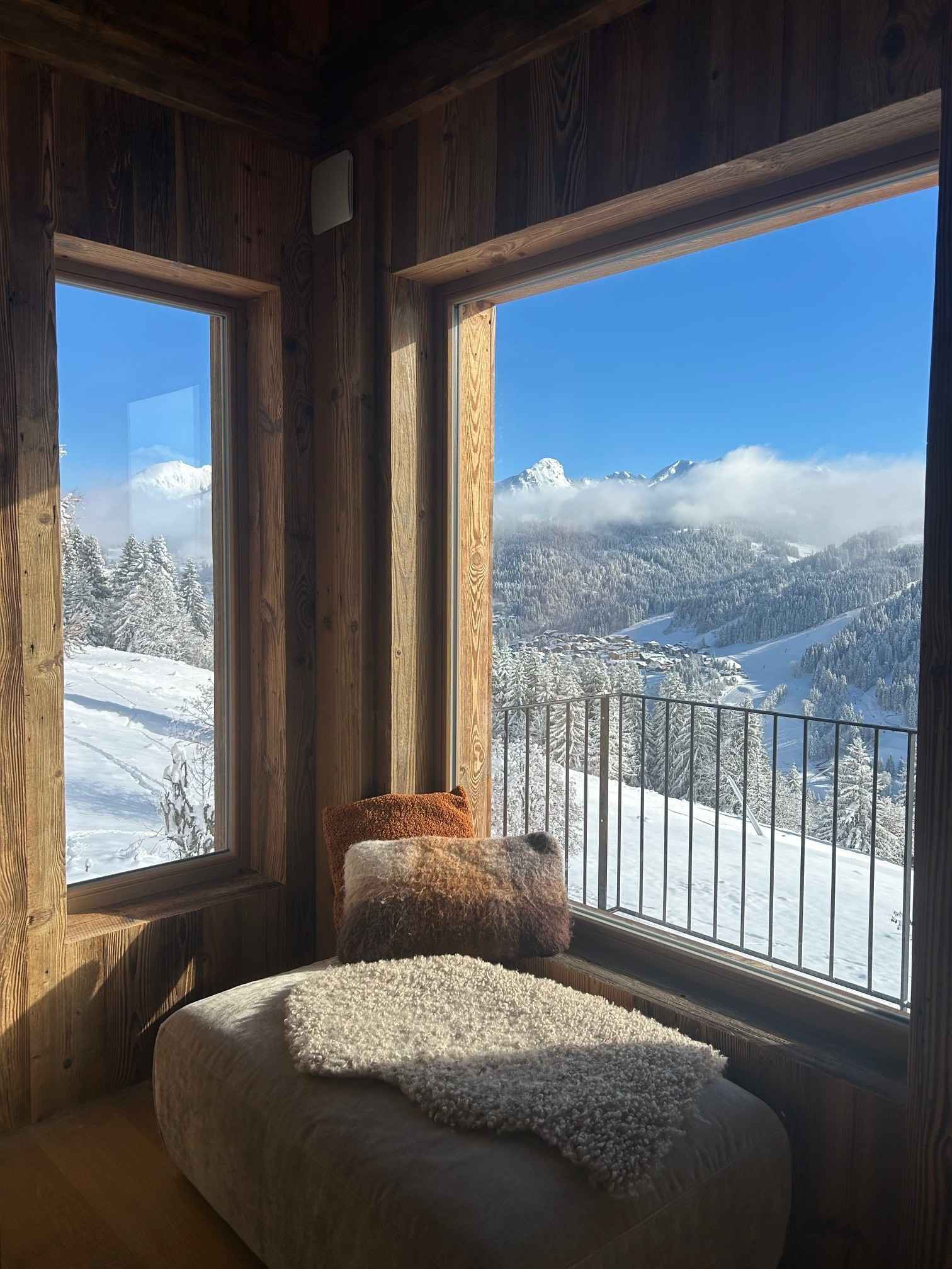 1765792691bf5a30ce219442063bdfb86cd59f117e - Attribut alt par défaut.