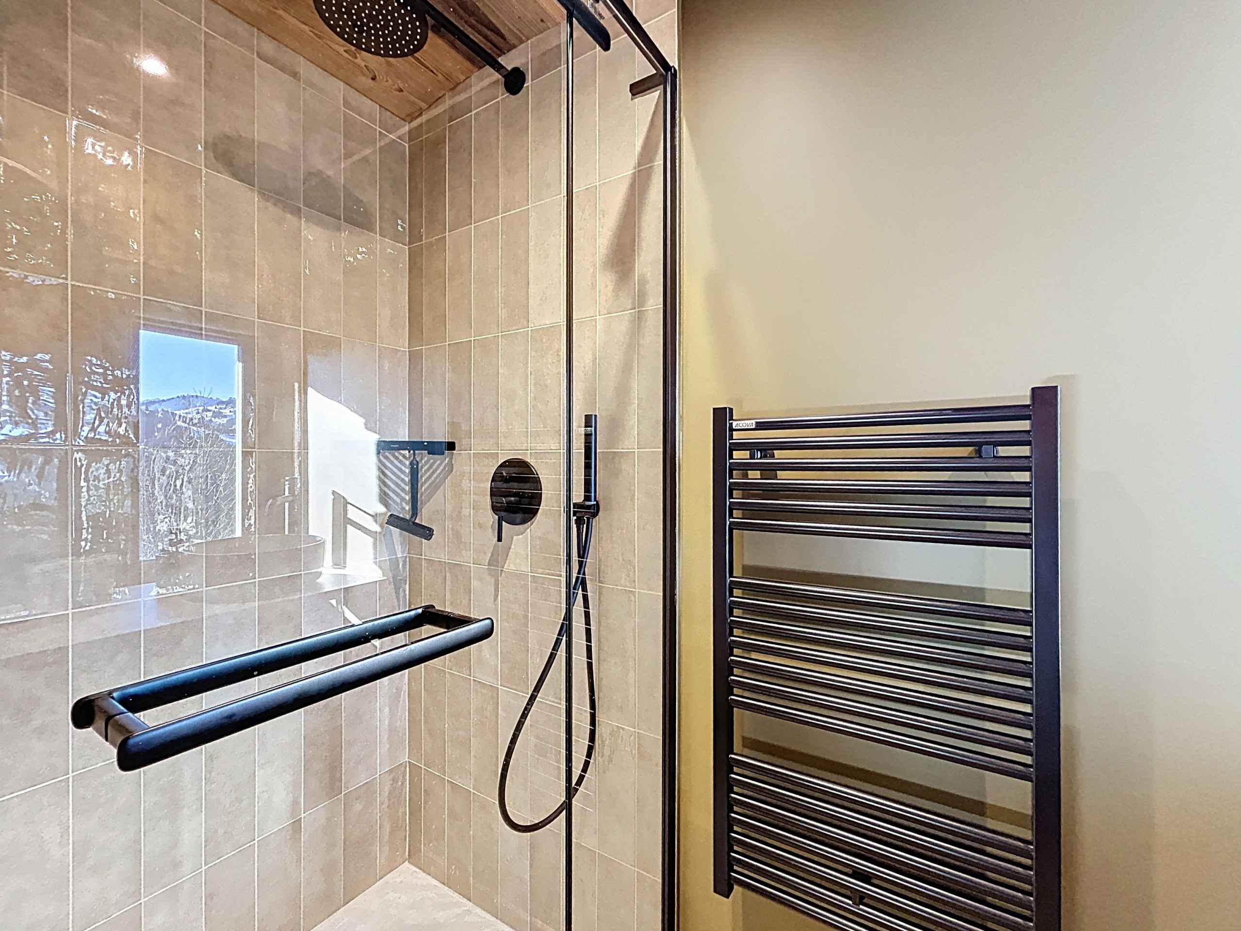 176566993278409b2a2dd73dd9bb0929801caf8f1b - Attribut alt par défaut.