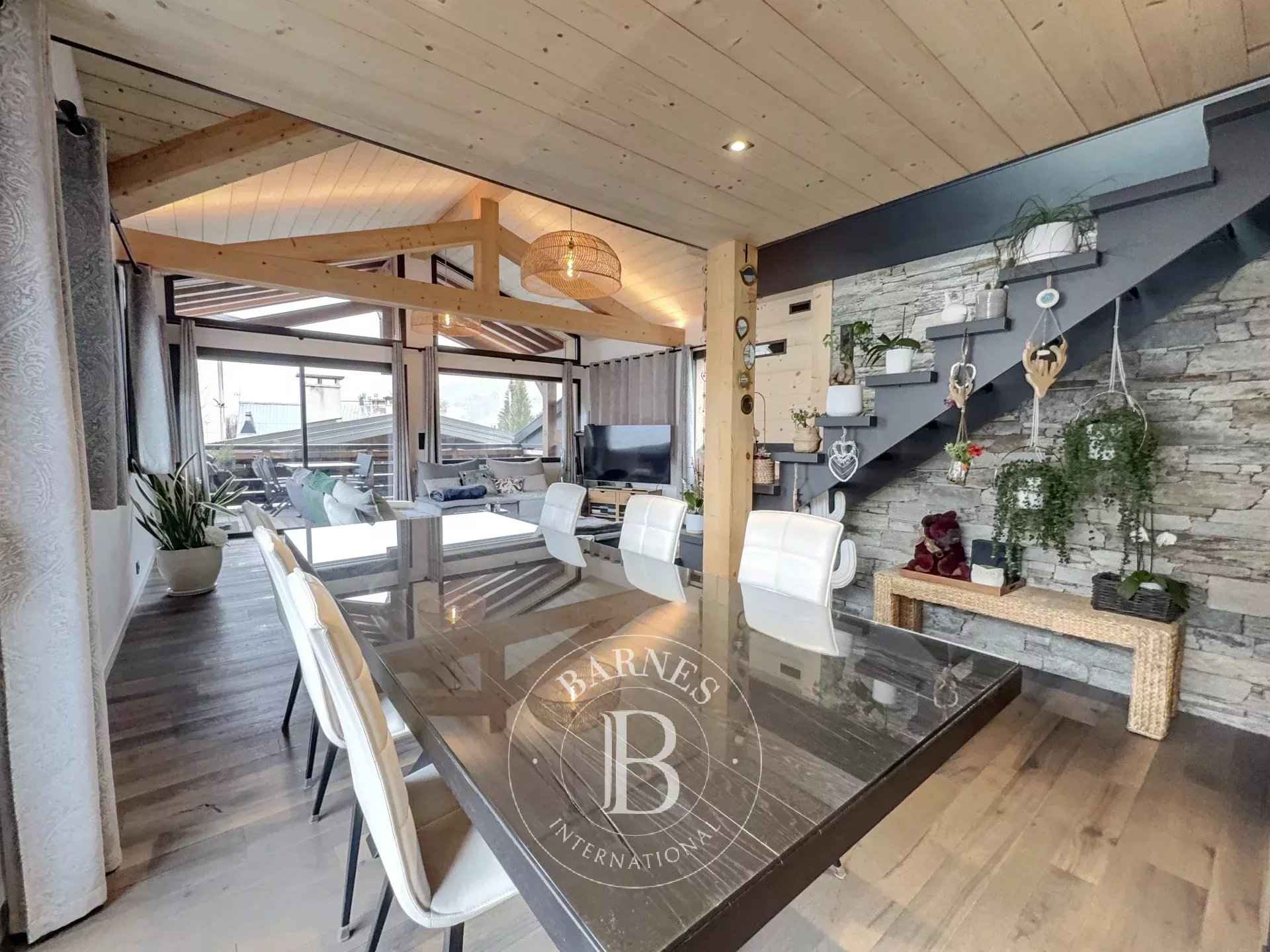 Ba9c220165d3f2a4d1e2bd0a193993a0 4556e453df 1920 original - Translation missing: en.helpers.application.image_tag.default_alt