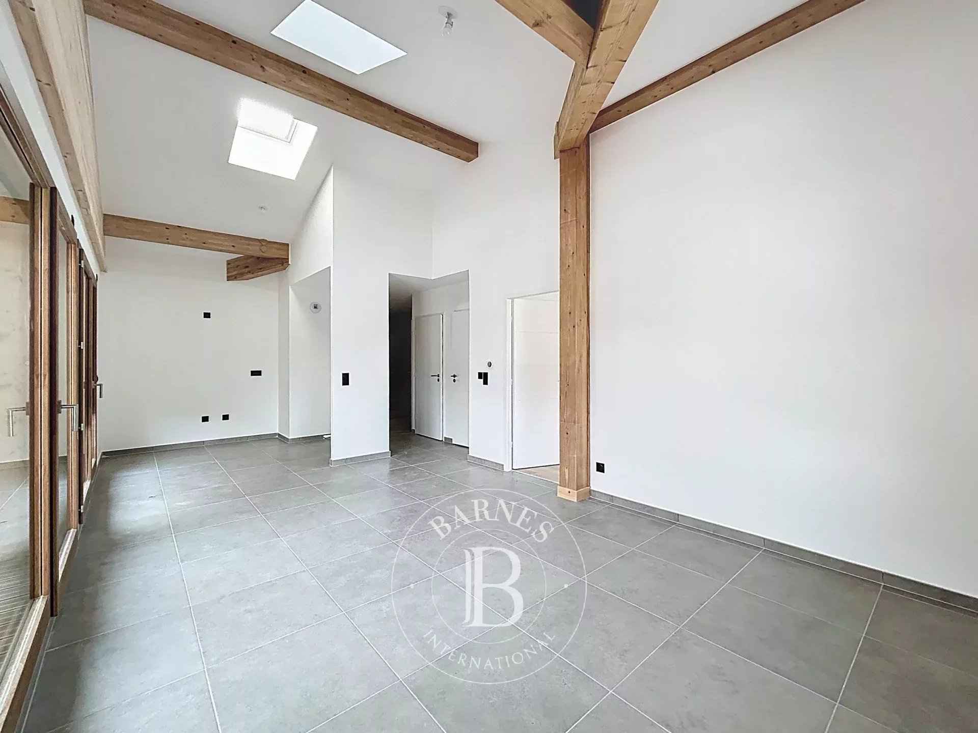 Ee0ce3a1873040c3914cec68e0823bea 67c8cc35e3 1920 original - Translation missing: en.helpers.application.image_tag.default_alt