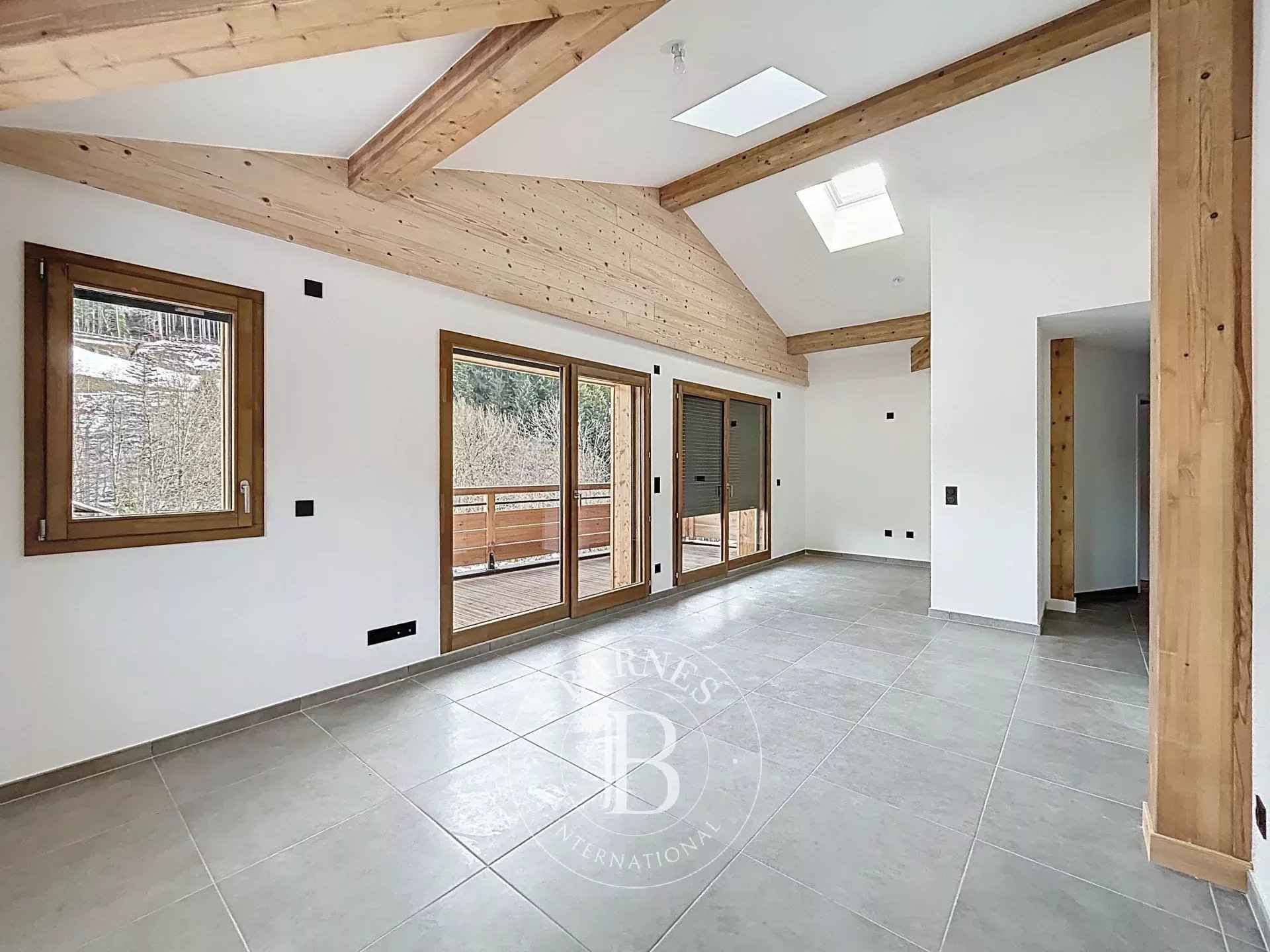 8b1fbb06549470ff08a21eb4f23f9e03 d83413c843 1920 original - Translation missing: en.helpers.application.image_tag.default_alt