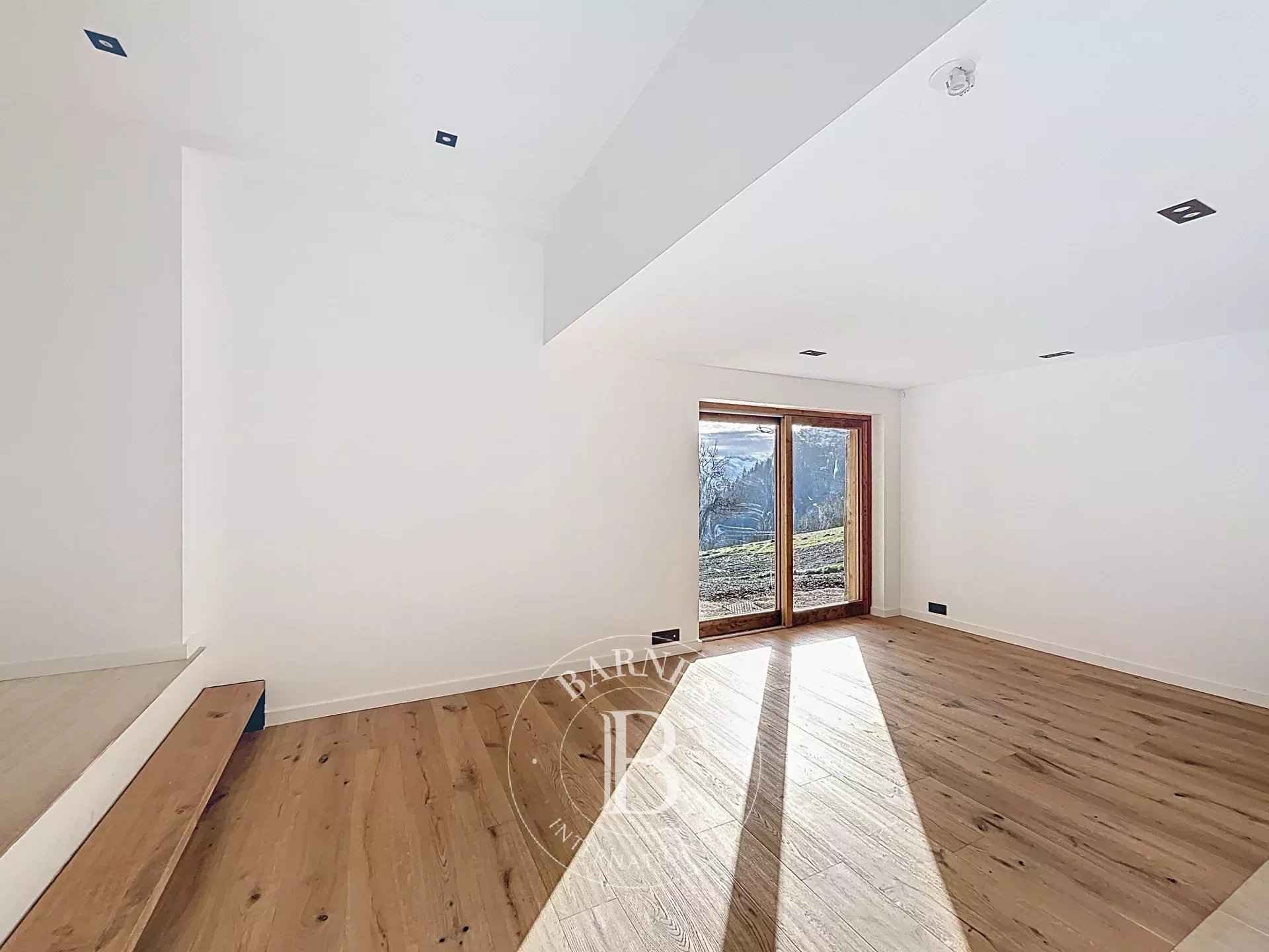 082ec968fcd495b510348372b1dfad19 f449c3b6b6 1920 original - Attribut alt par défaut.