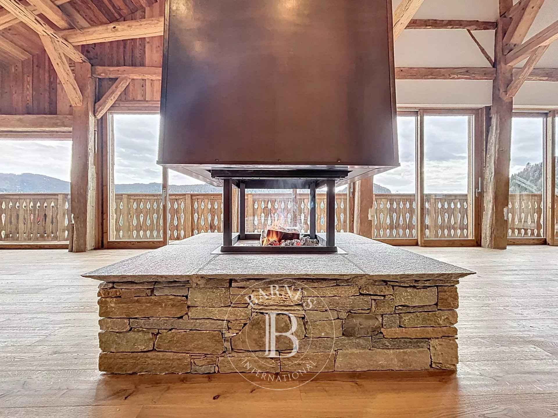 93e78a57e6e179d911ee1f1e6fa42f99 d380606fa9 1920 original - Attribut alt par défaut.