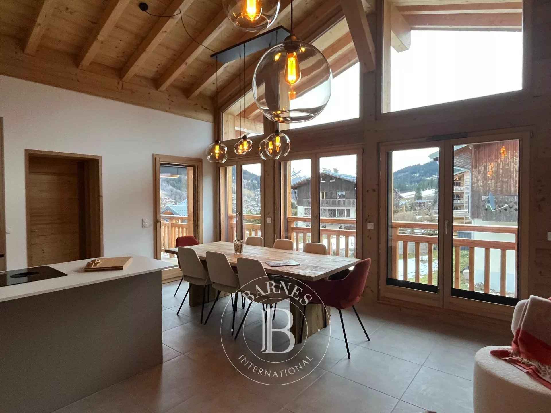 3b89f7ab0a9f5ea70e01a22a3ce439fe e02ca1ea78 1920 original - Attribut alt par défaut.