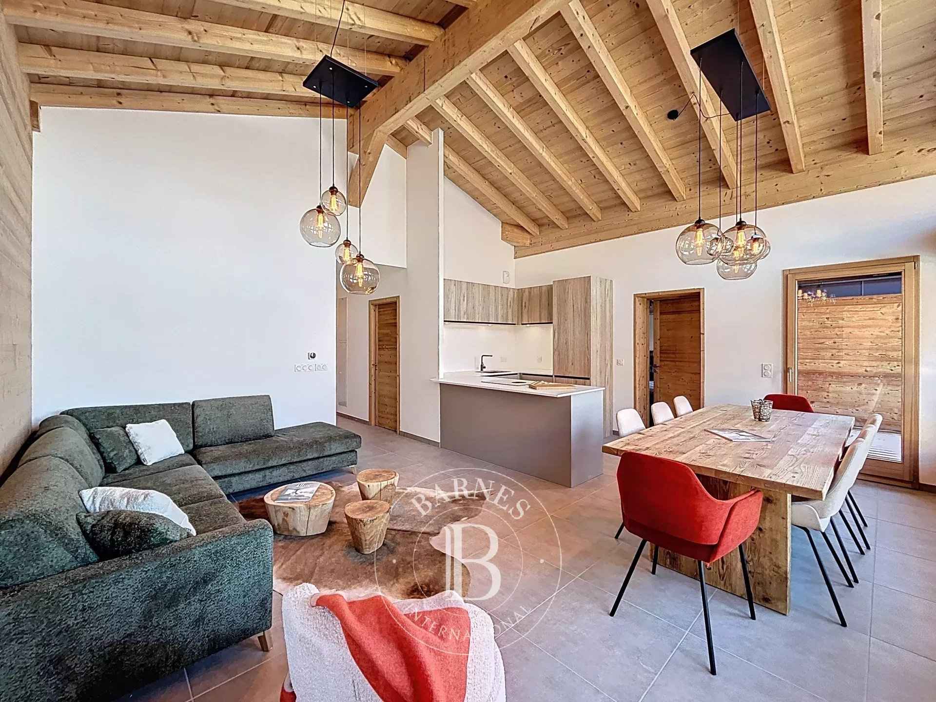 Aee12707264eeceaa0b181dc314ec590 b0ccec641e 1920 original - Attribut alt par défaut.