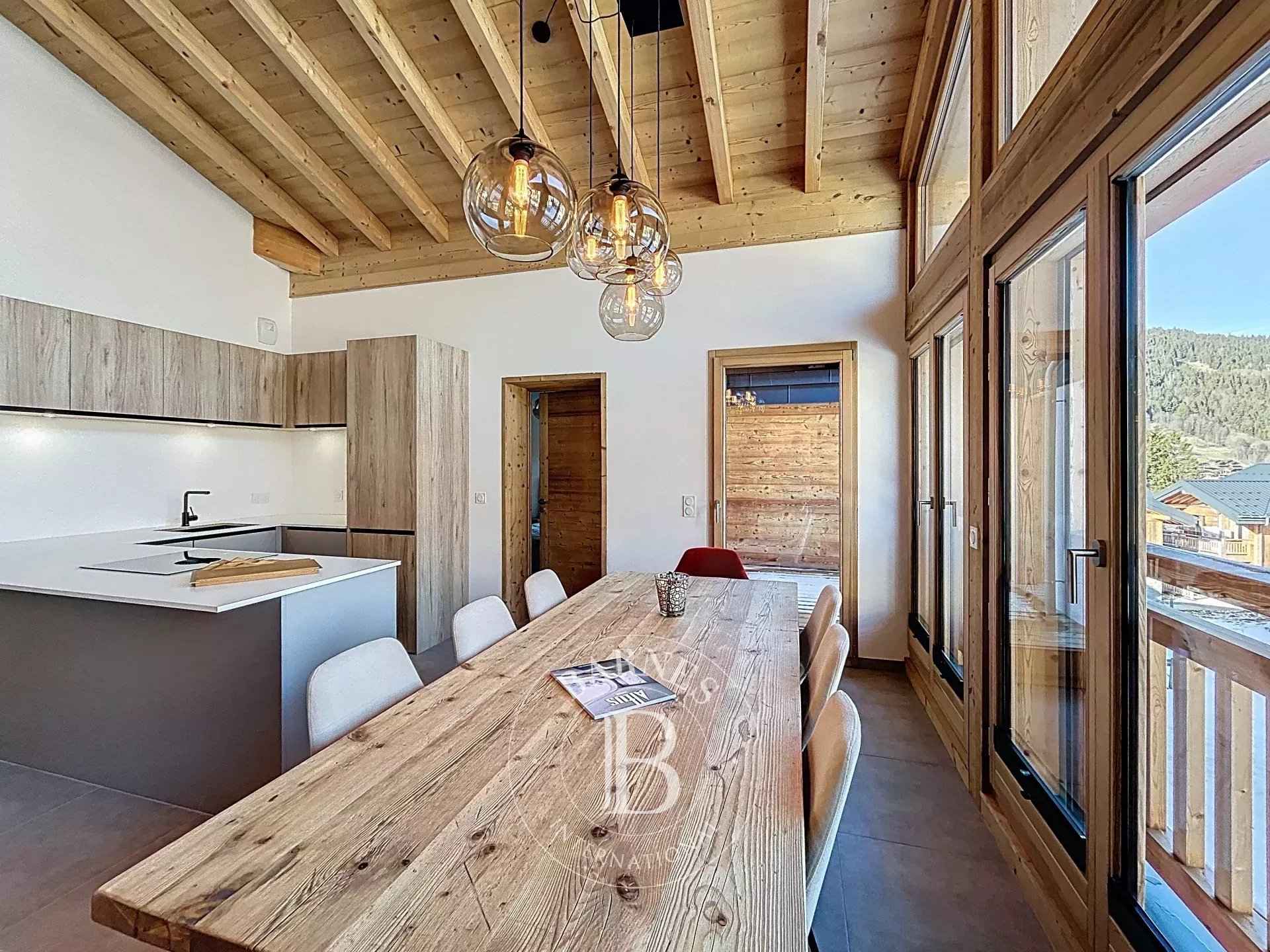 04a9c1d150f5e37d553516b7ca1cf082 dfb03a21b4 1920 original - Attribut alt par défaut.