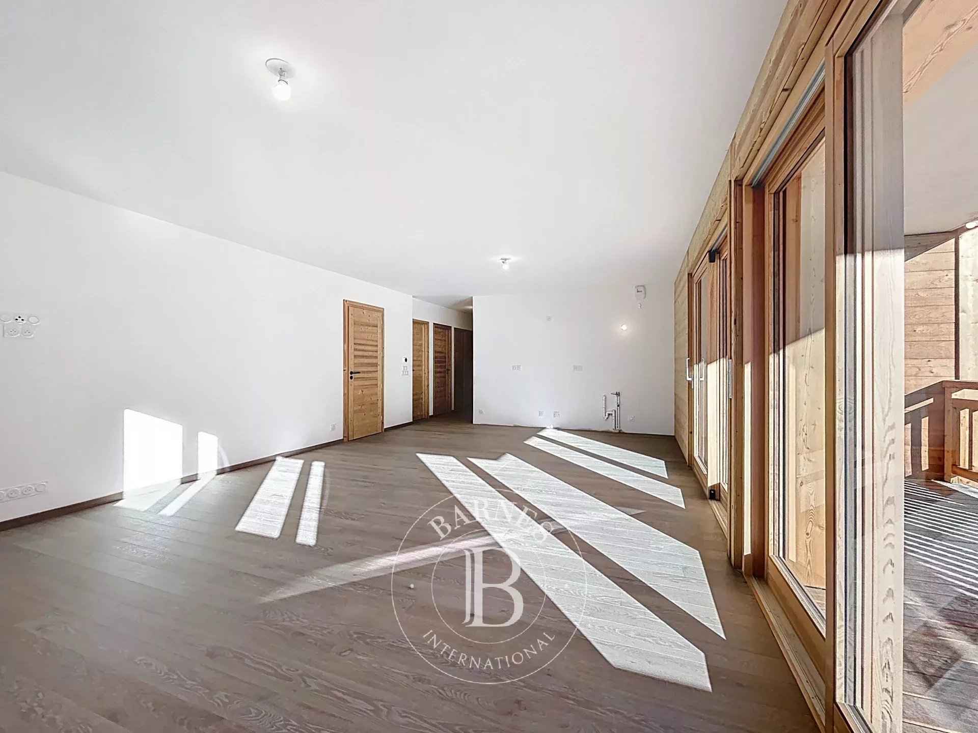 De8bd8133ccc5352fbaa6d581b18c606 55609d4501 1920 original - Translation missing: en.helpers.application.image_tag.default_alt