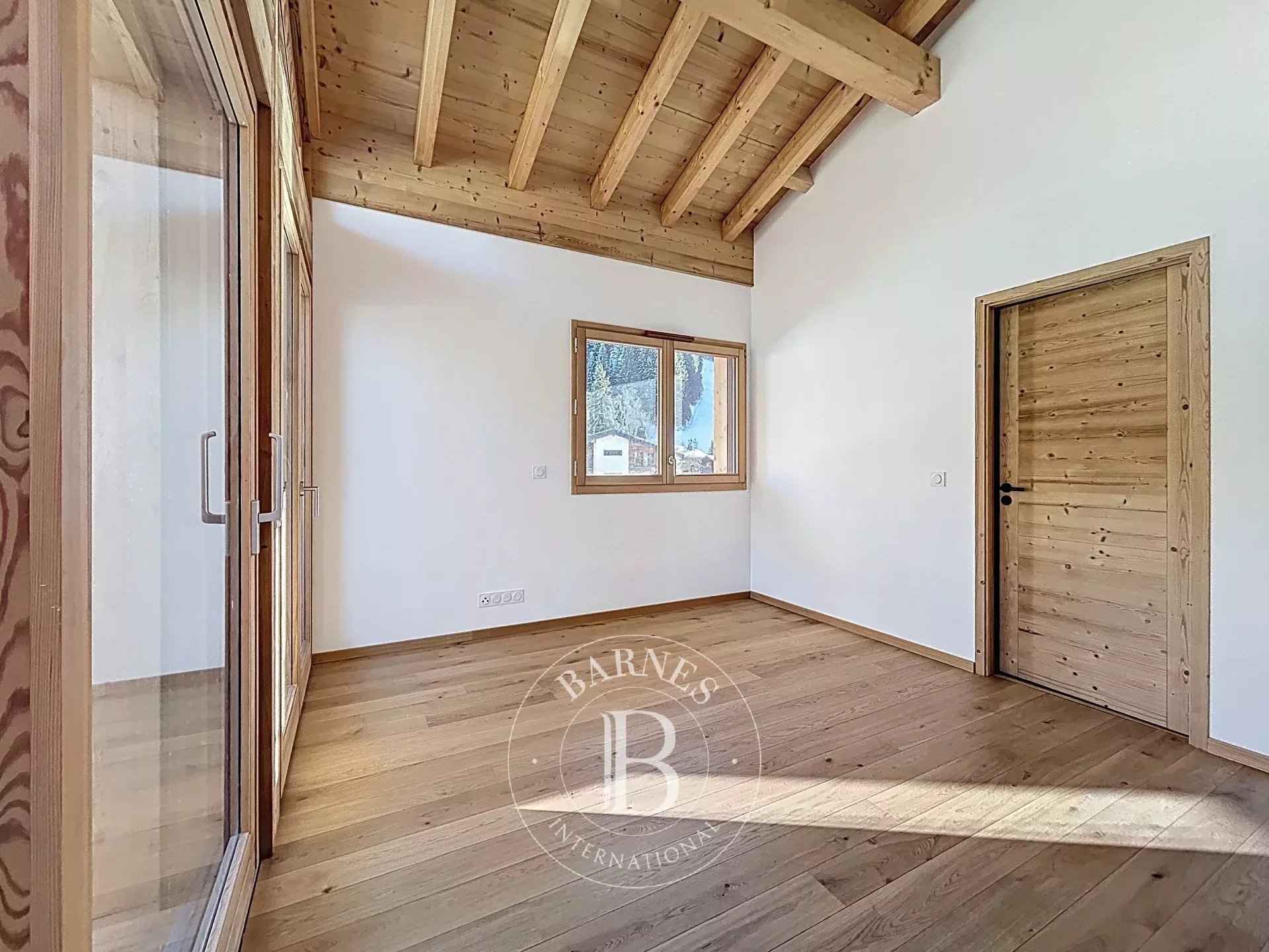 87745d83caa42817c1e7c3b287d01a0c 99ed87c0d6 1920 original - Translation missing: en.helpers.application.image_tag.default_alt