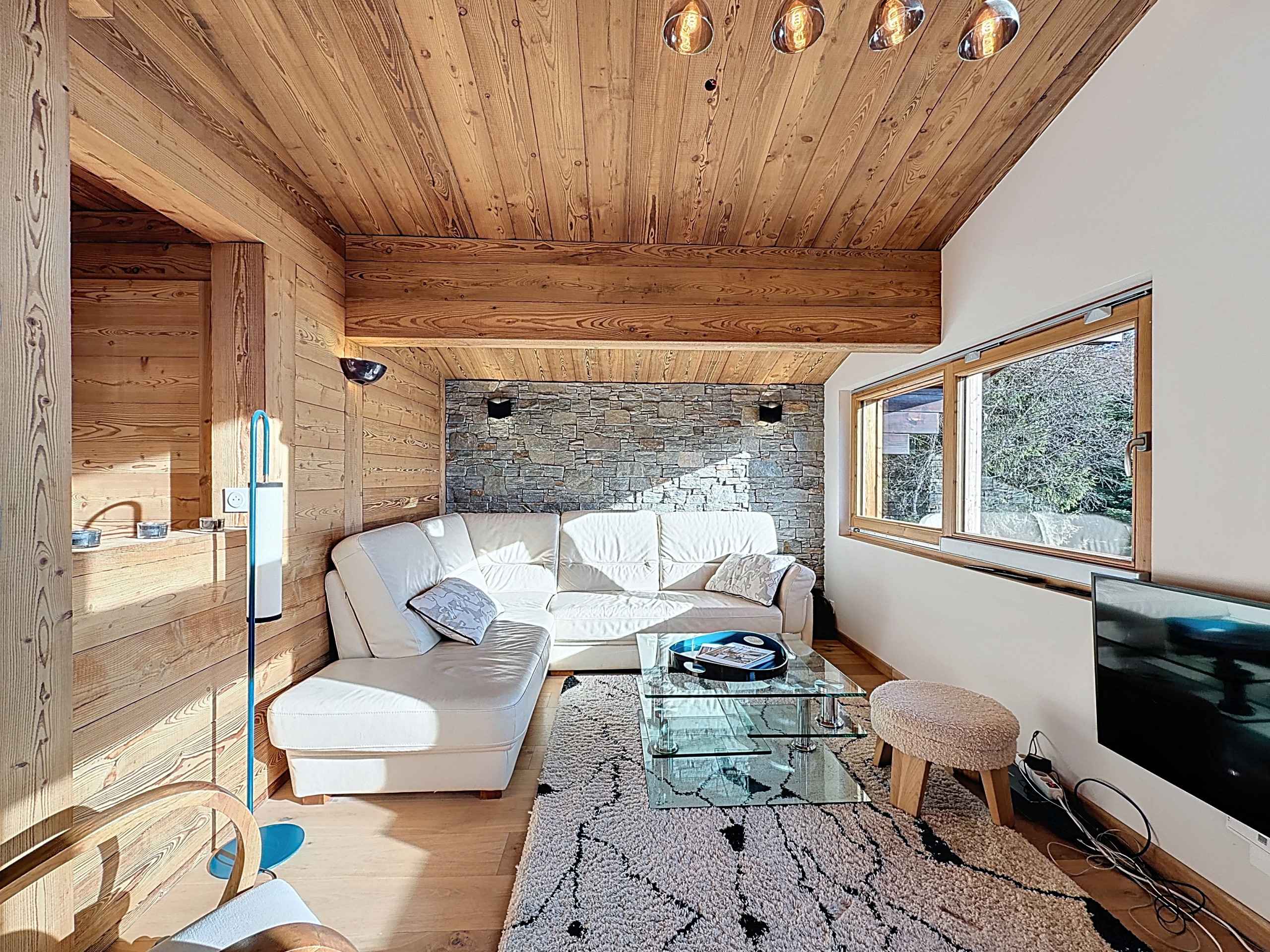 1766400572f39dc06772b93b131df1bcf6788e0150 - Attribut alt par défaut.