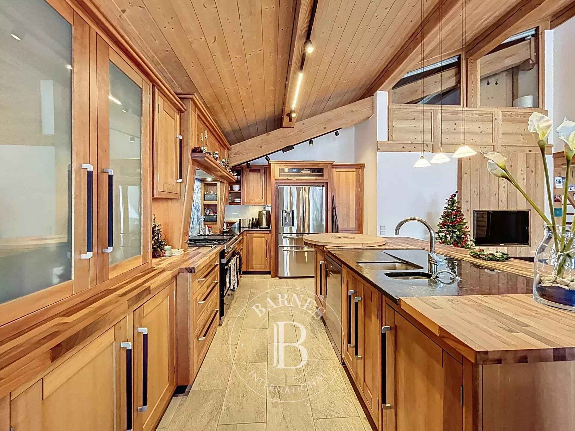 240b28e1018f77e270ff9babc266b295 4ad3cbe592 1920 original - Translation missing: en.helpers.application.image_tag.default_alt