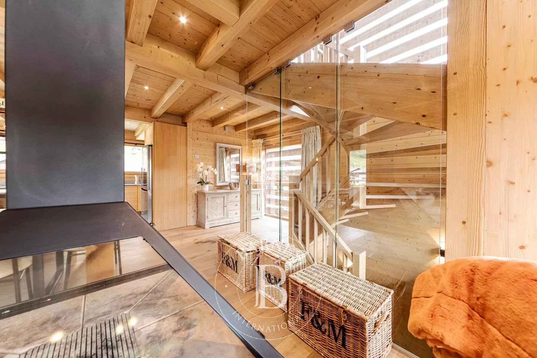 Dd3c791beed8a275a594dd0401596449 c0b1385ccc 1800 original - Attribut alt par défaut.