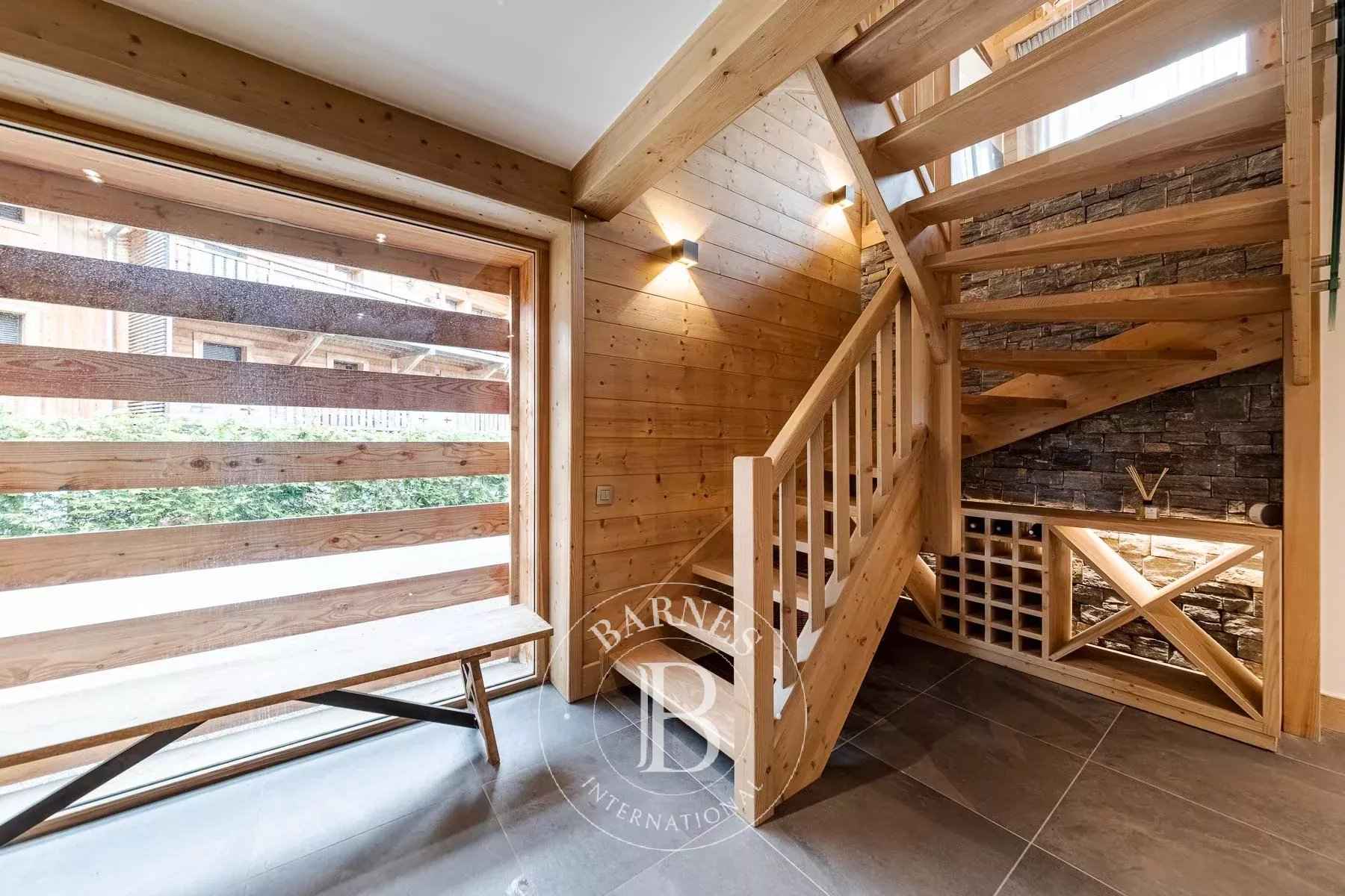 F031ea45beb379c76e6504bc6461d12c 012d7adf0c 1800 original - Attribut alt par défaut.