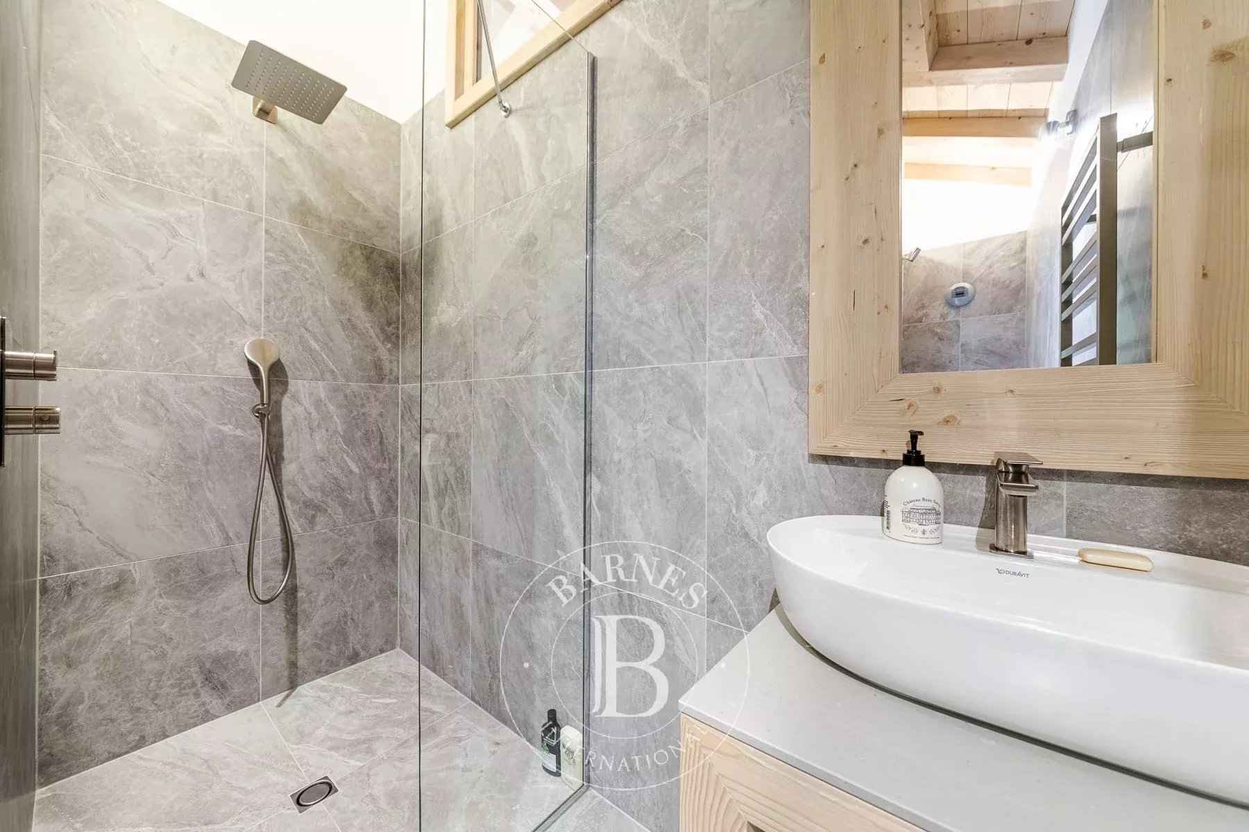 Adbdaef23da32108fd5a400e966b8a5f 2f8ba6be69 1800 original - Attribut alt par défaut.