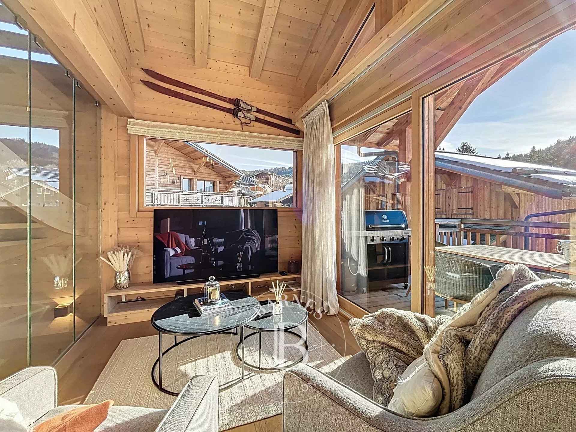 0405cc19802052273ee0b44491d74c00 00fca0b777 1920 original - Translation missing: en.helpers.application.image_tag.default_alt