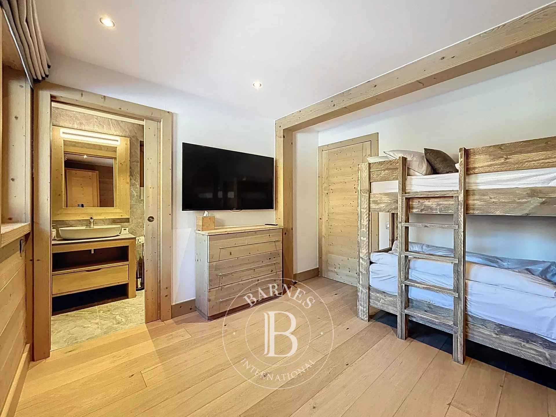 0bfe9777b67b50d5c08a127ee36cb96c 1d603b41a6 1920 original - Translation missing: en.helpers.application.image_tag.default_alt