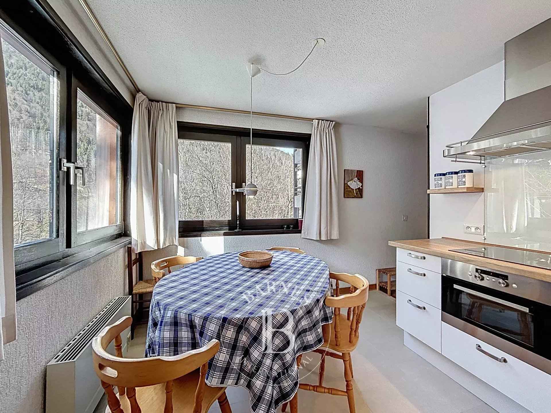 31473973ef389d4b4d12f98dd64533be 6c2adb00dd 1920 original - Attribut alt par défaut.