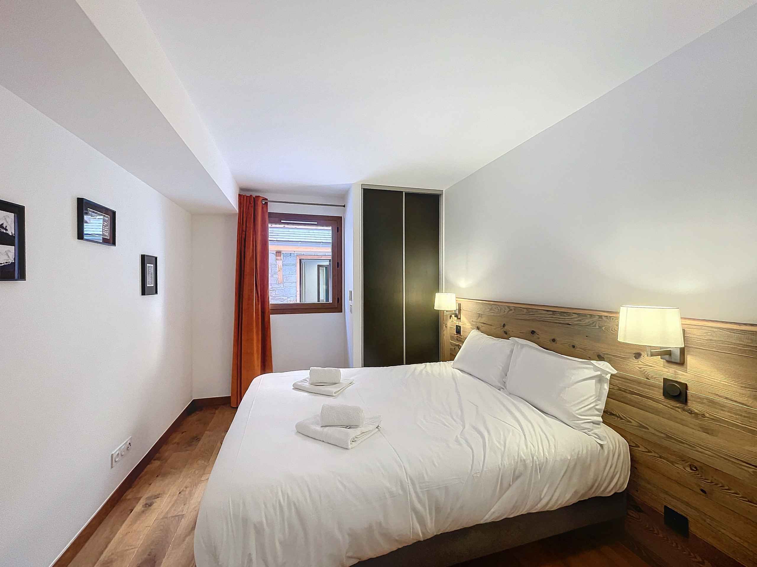 1734991056d490b0f95ca42d3322c1c7aae55172f9 - Attribut alt par défaut.