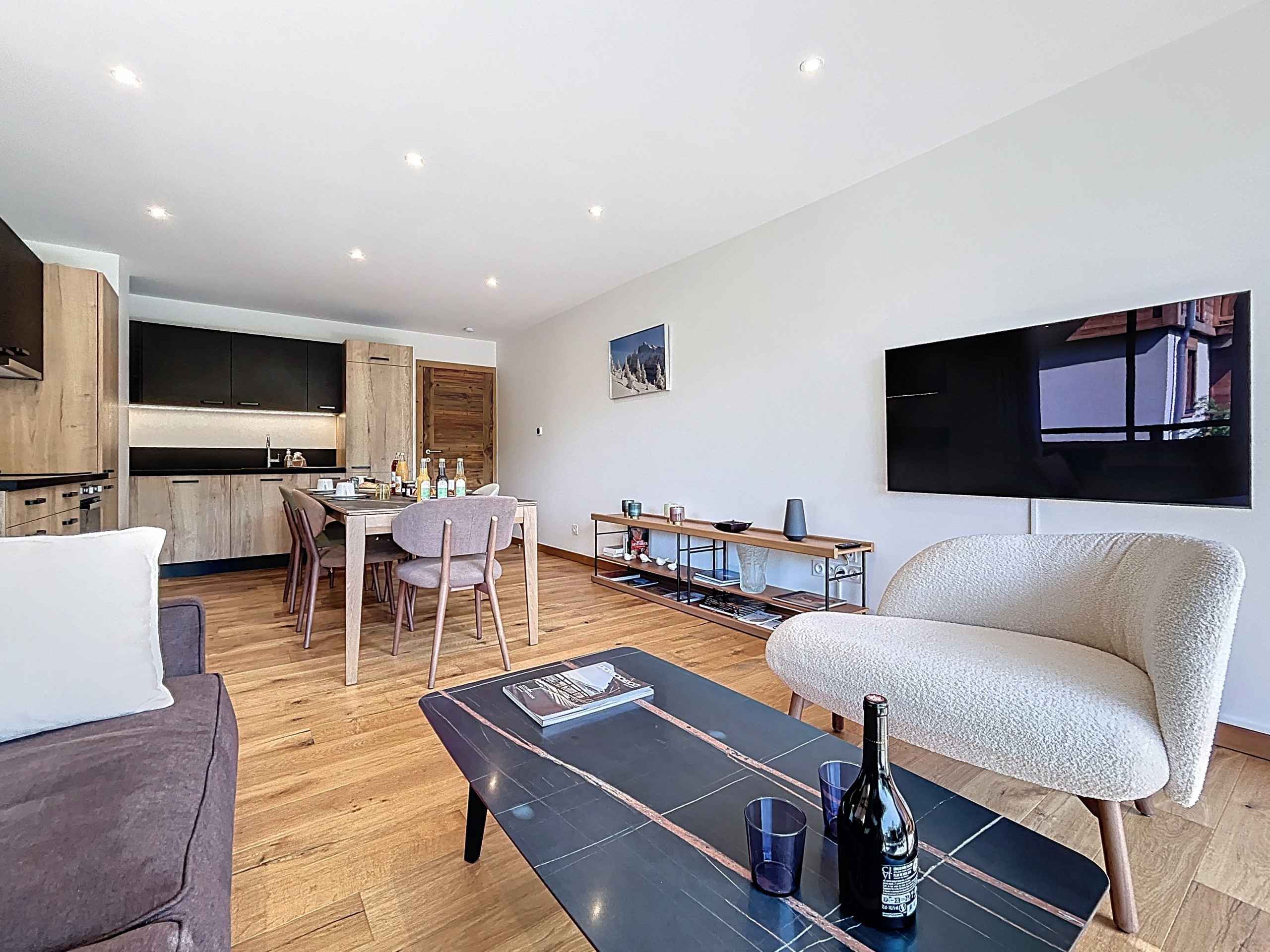 17510138733f0c729ab08bd17559a1c9b1d1feab8c - Attribut alt par défaut.