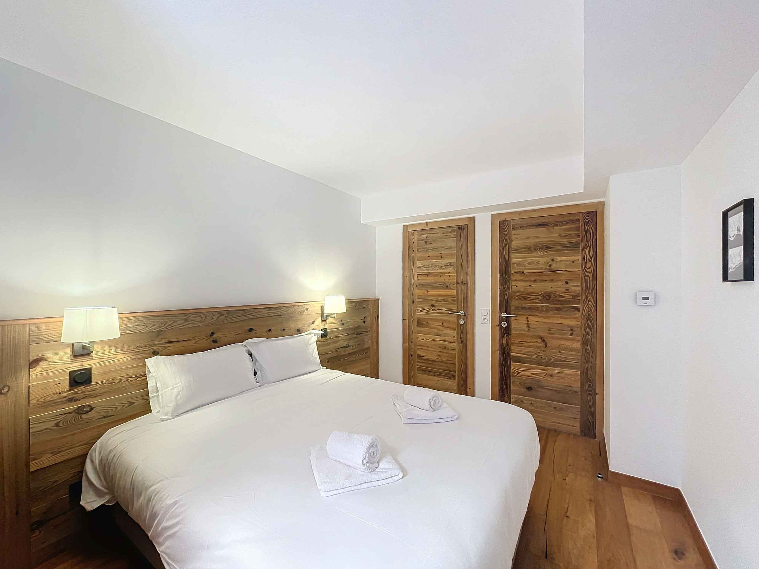 1734991060e2859f27f495ecaa8cfee53ee0ea3ea2 - Attribut alt par défaut.