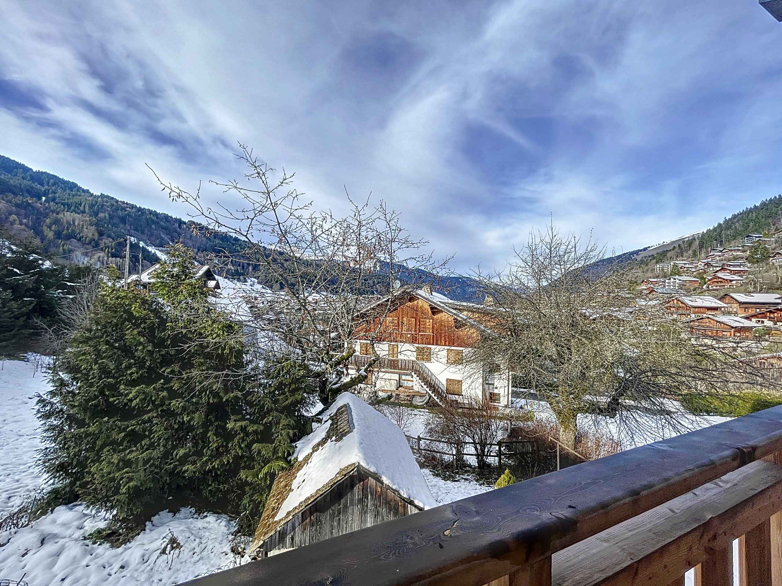 1734991087da7a72d97a26115f2cc81b058208d68b - Attribut alt par défaut.