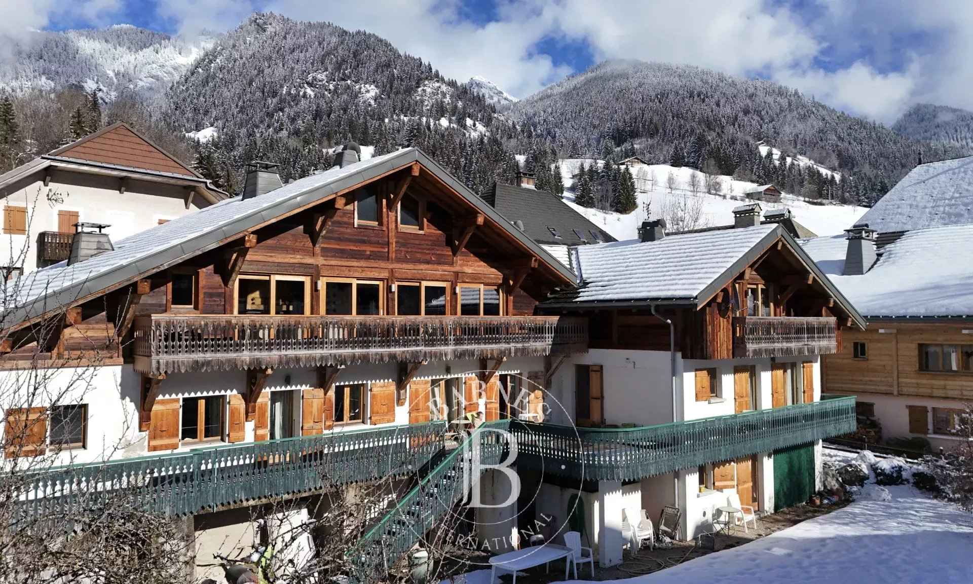 10c40653b3b8c5154fc228120cc05742 ba82b46c03 1920 original - Attribut alt par défaut.