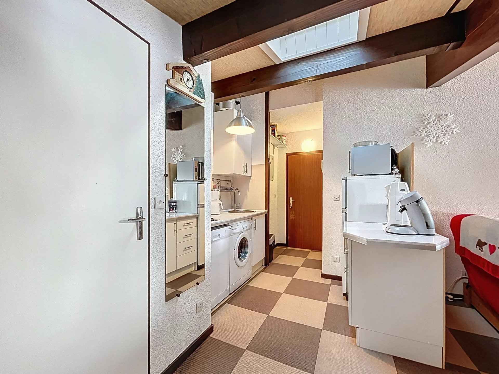 9e70439e5976b99d754ae8690ee481db 8bafa47e48 1920 original - Translation missing: en.helpers.application.image_tag.default_alt