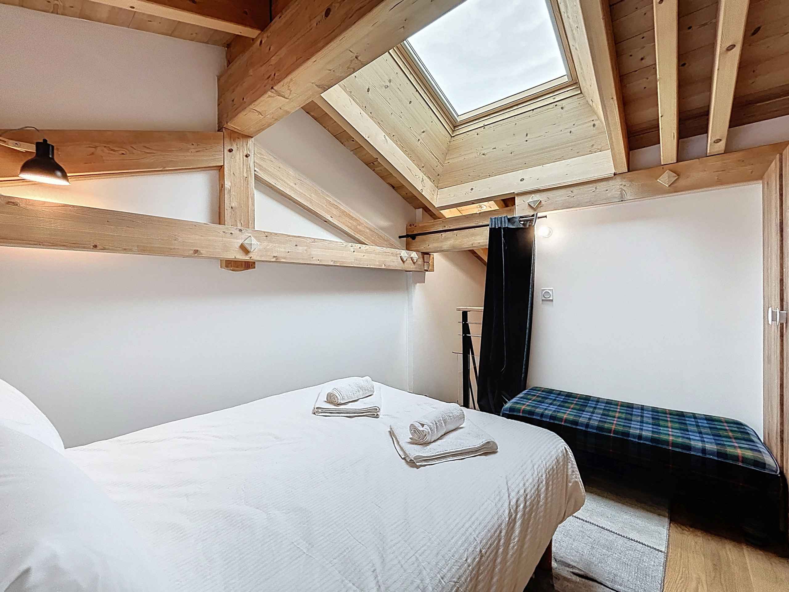 1763392572fa8a36b8119008b1ca805b7fdc347247 - Translation missing: en.helpers.application.image_tag.default_alt