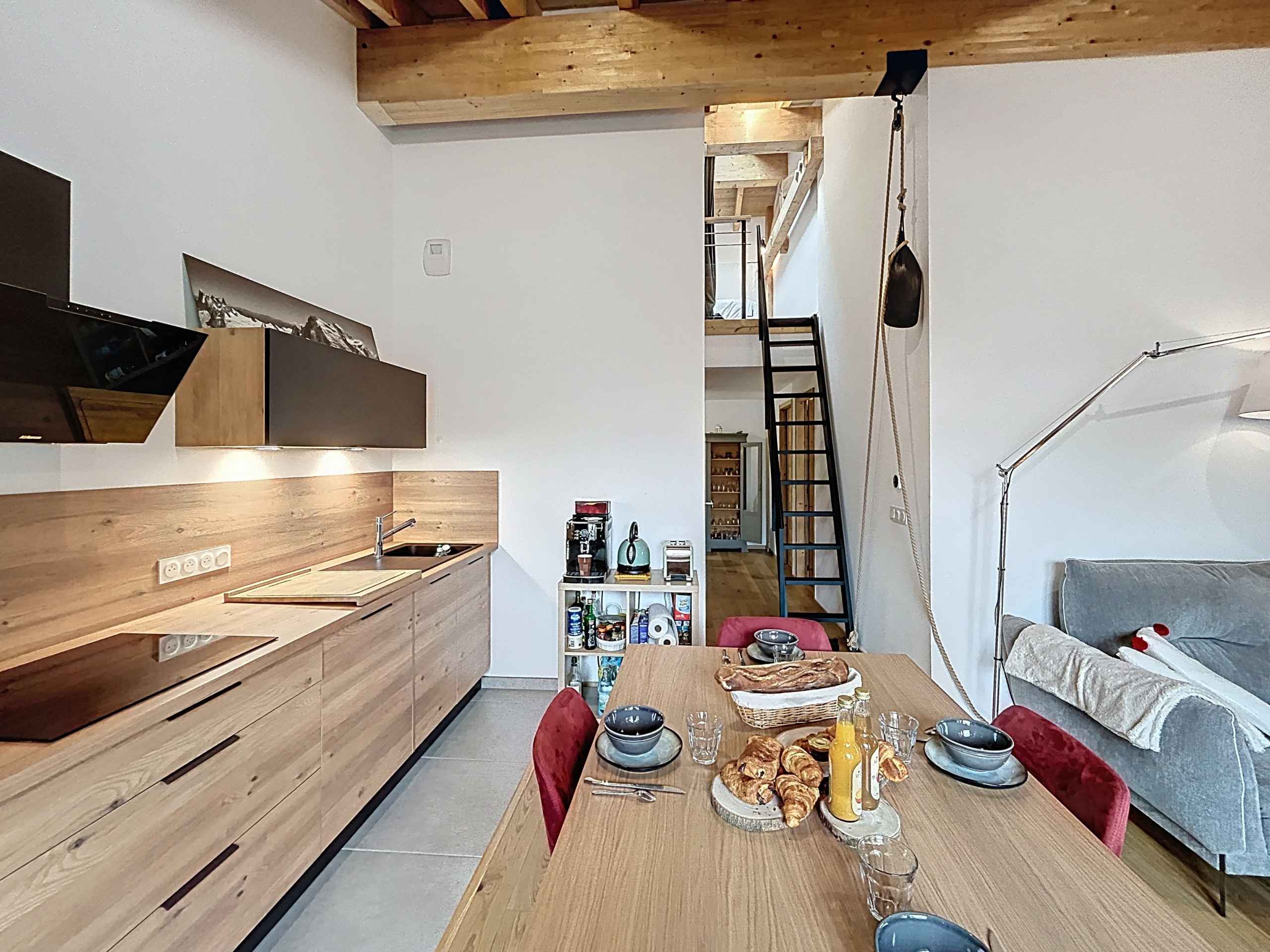 176339257740090940b47f5b366c193192892c3dd8 - Translation missing: en.helpers.application.image_tag.default_alt