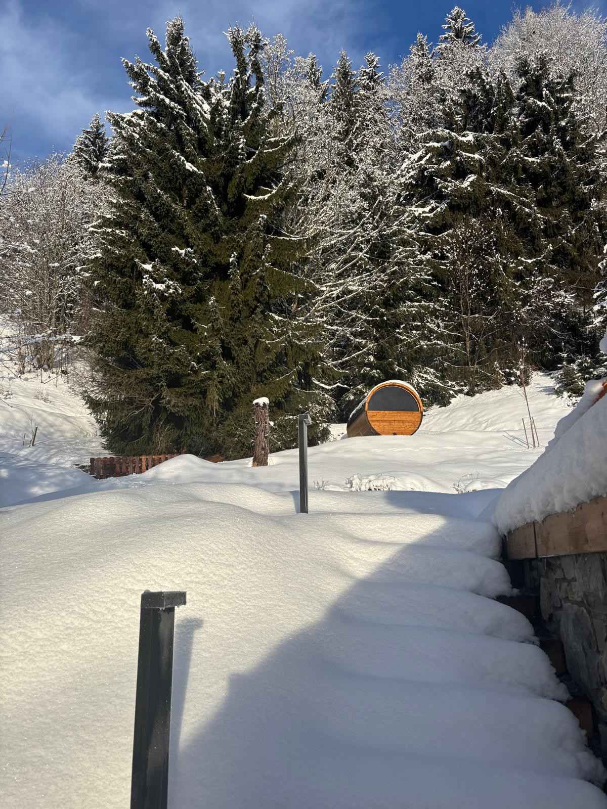 1770021991fec517b6bbdab5ea684d0724b0612ee1 - Attribut alt par défaut.