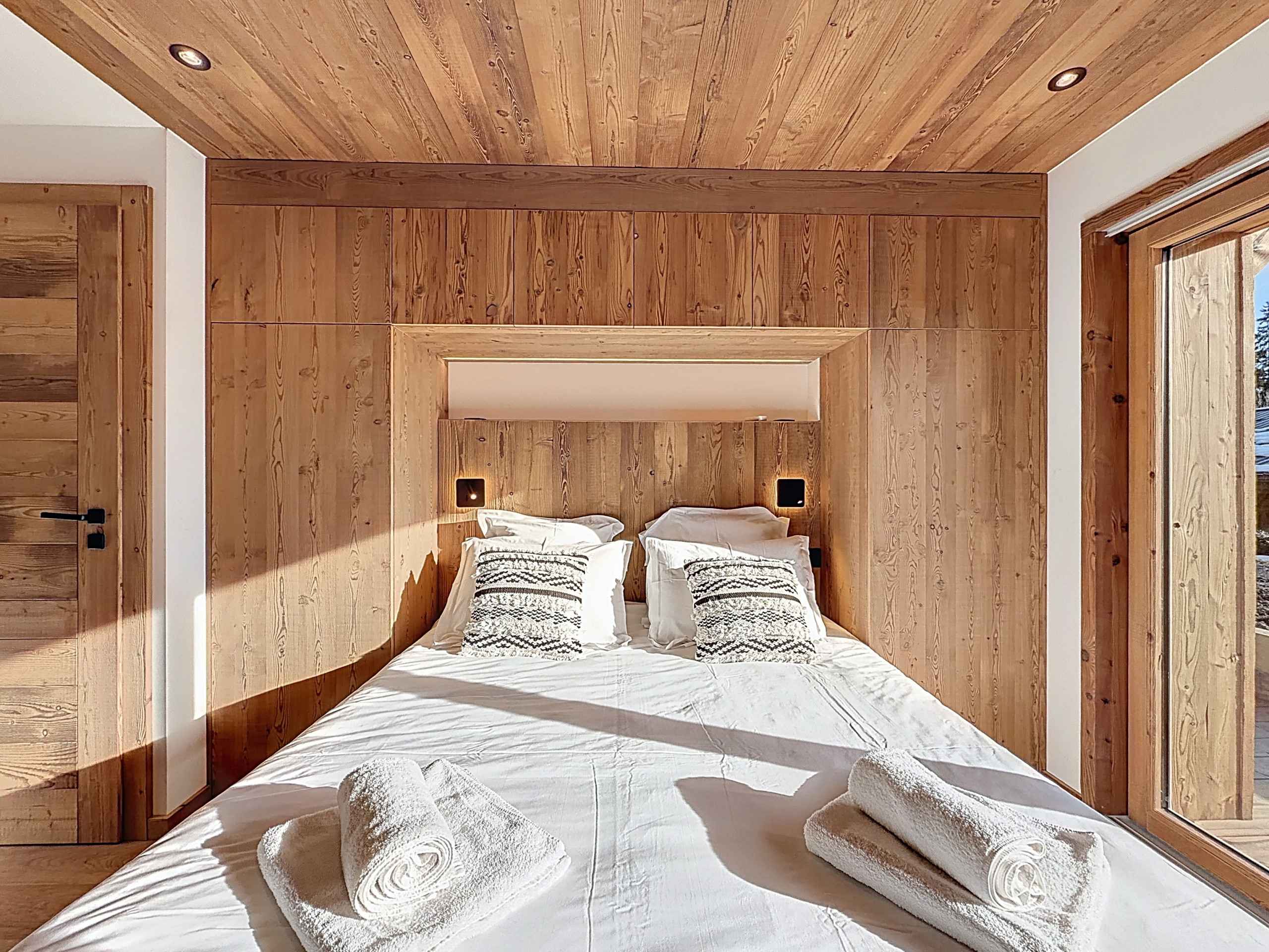 1766400556ee736ce6858242a5a7f7bcd63500dd9a - Attribut alt par défaut.