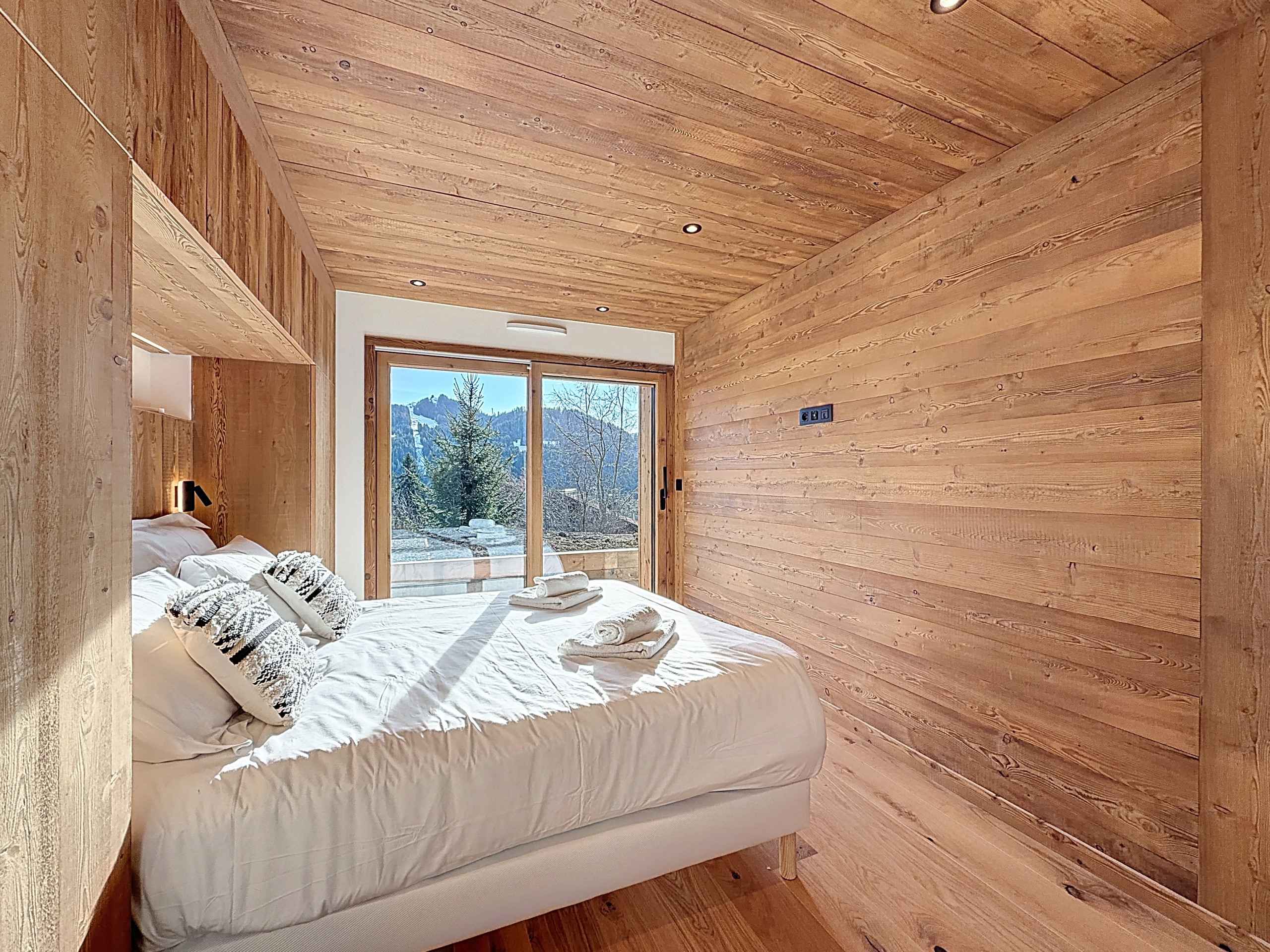 1766400582f9d2a747c6035a2c2ba4b04cf21c88f5 - Attribut alt par défaut.