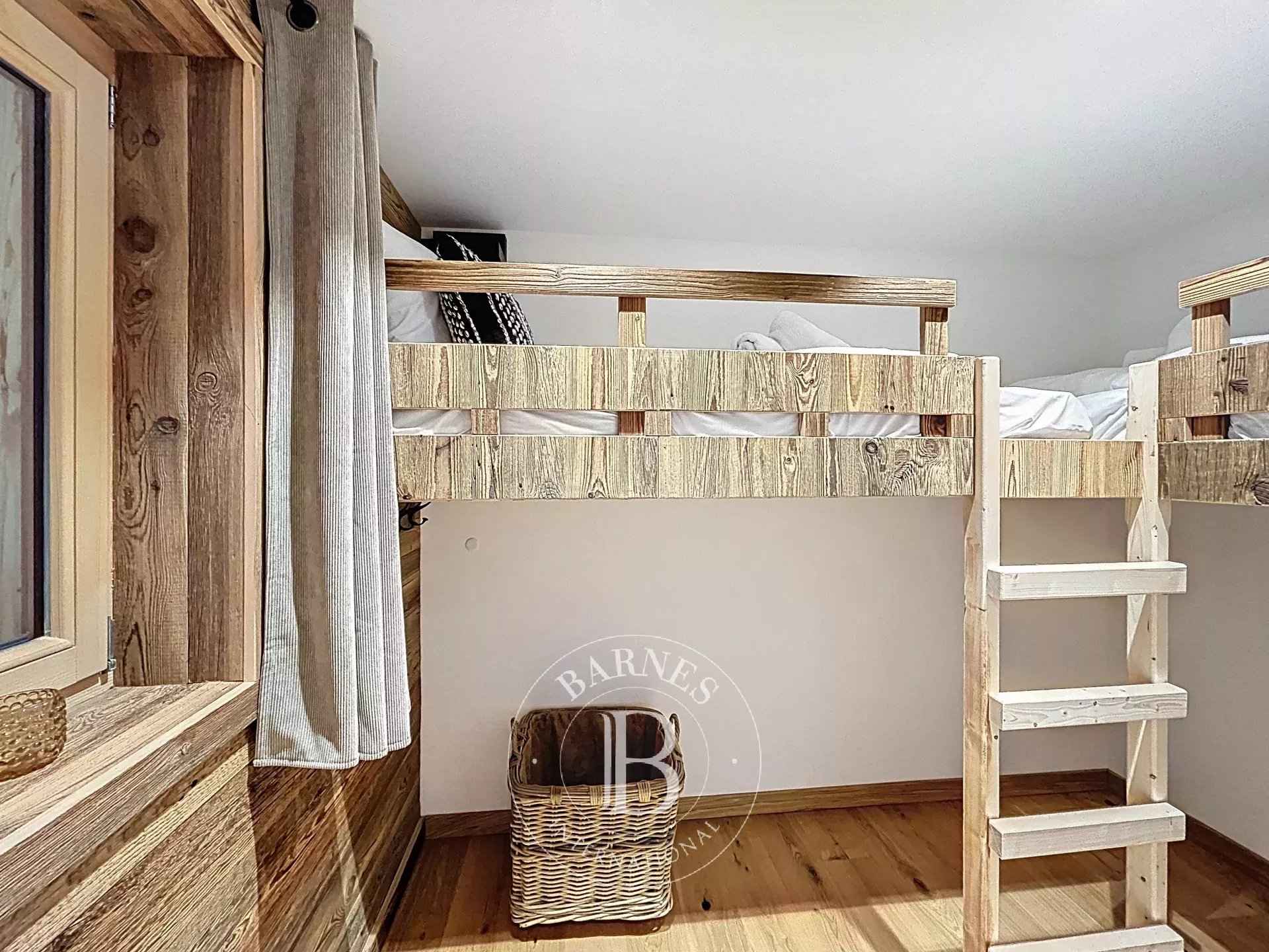 Ac02e335009af9152f6f4e10cef69335 7d6b0d619c 1920 original - Attribut alt par défaut.