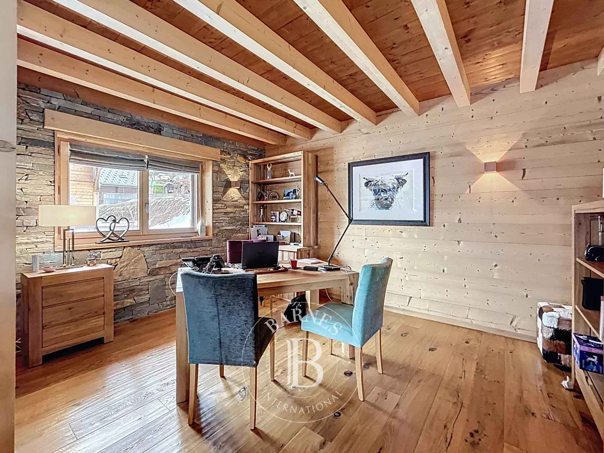 7d12786164e1d2201521002852ad8d75 7aaf9a852b 1920 original - Attribut alt par défaut.