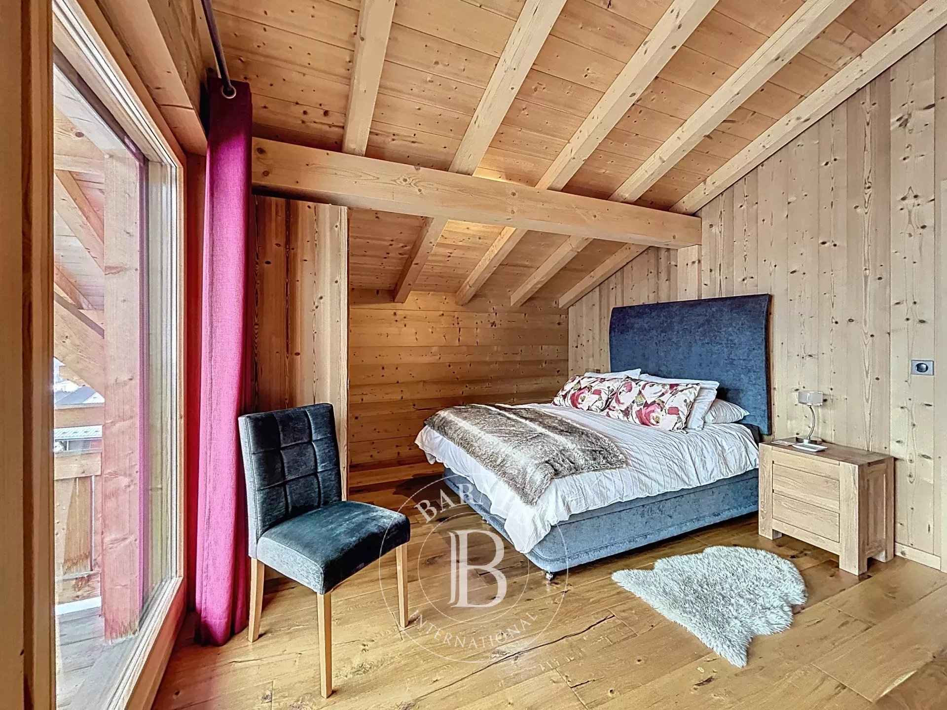 Afaa17a49dee990904b726cc5e2e17a1 56722a4051 1920 original - Attribut alt par défaut.