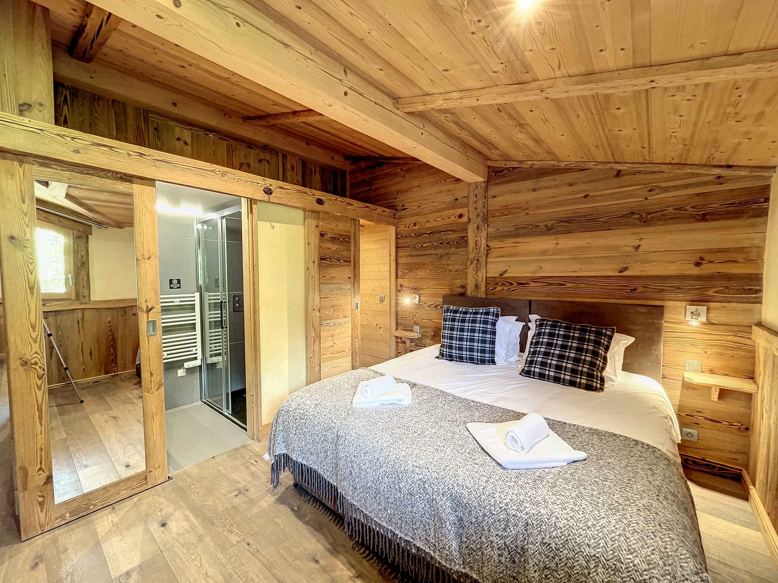 1711122545d1ee52c51a256c72510d1820e4a53f48 - Attribut alt par défaut.