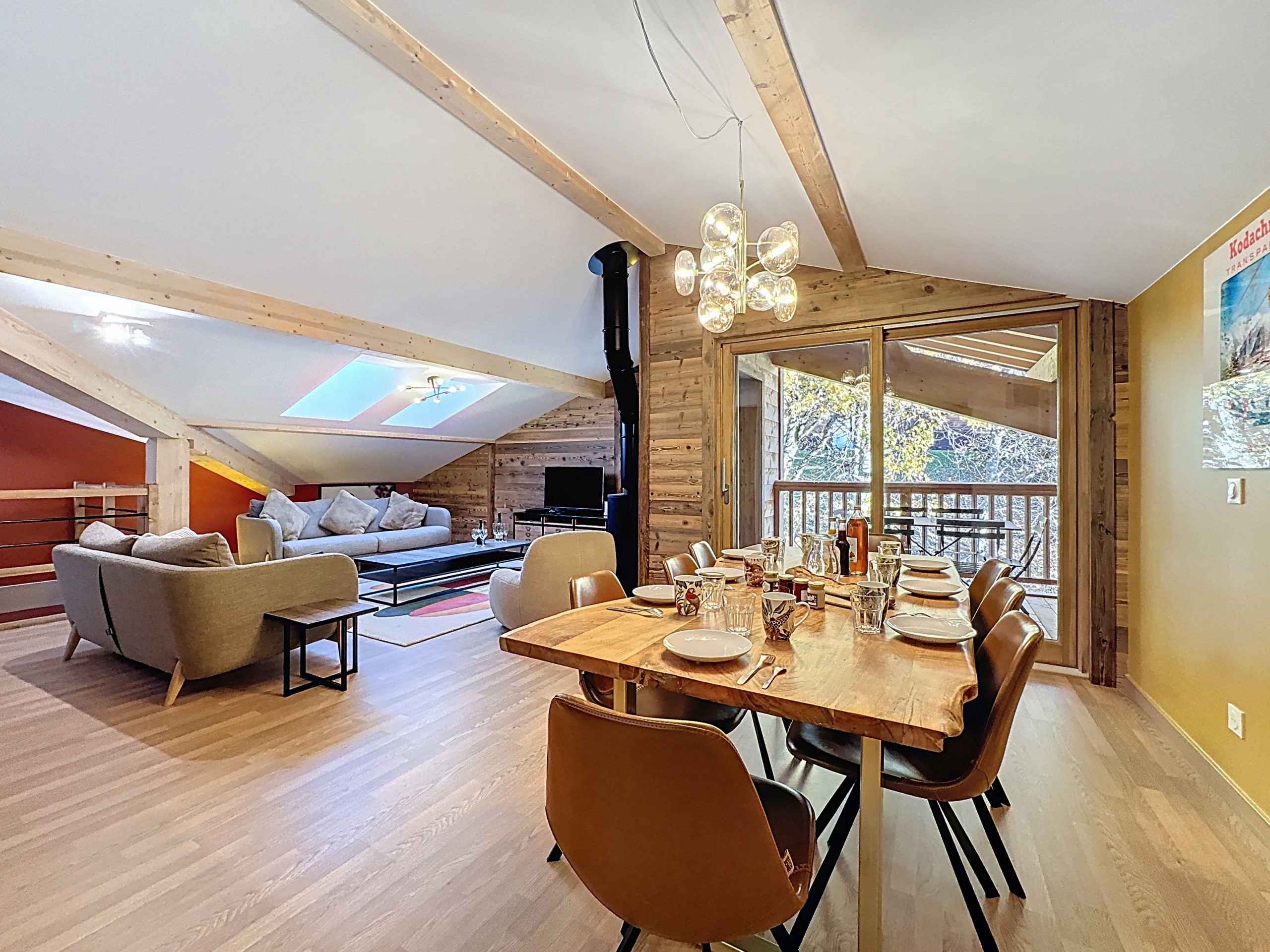 1770679550a88acc562c5795c120e669a331388ac2 - Attribut alt par défaut.