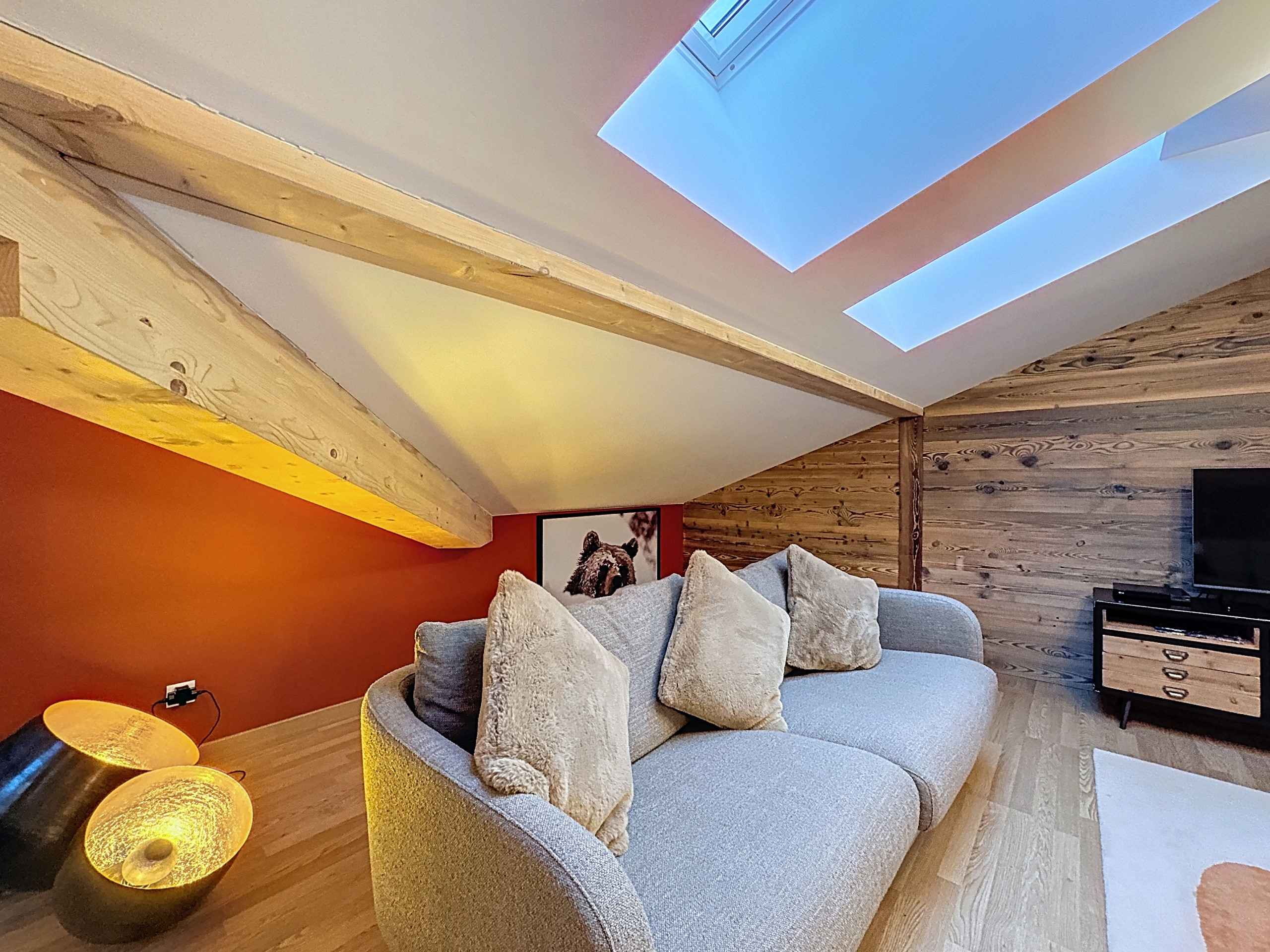 177067954543070c43eb4877756e81f8d2f741b31b - Attribut alt par défaut.