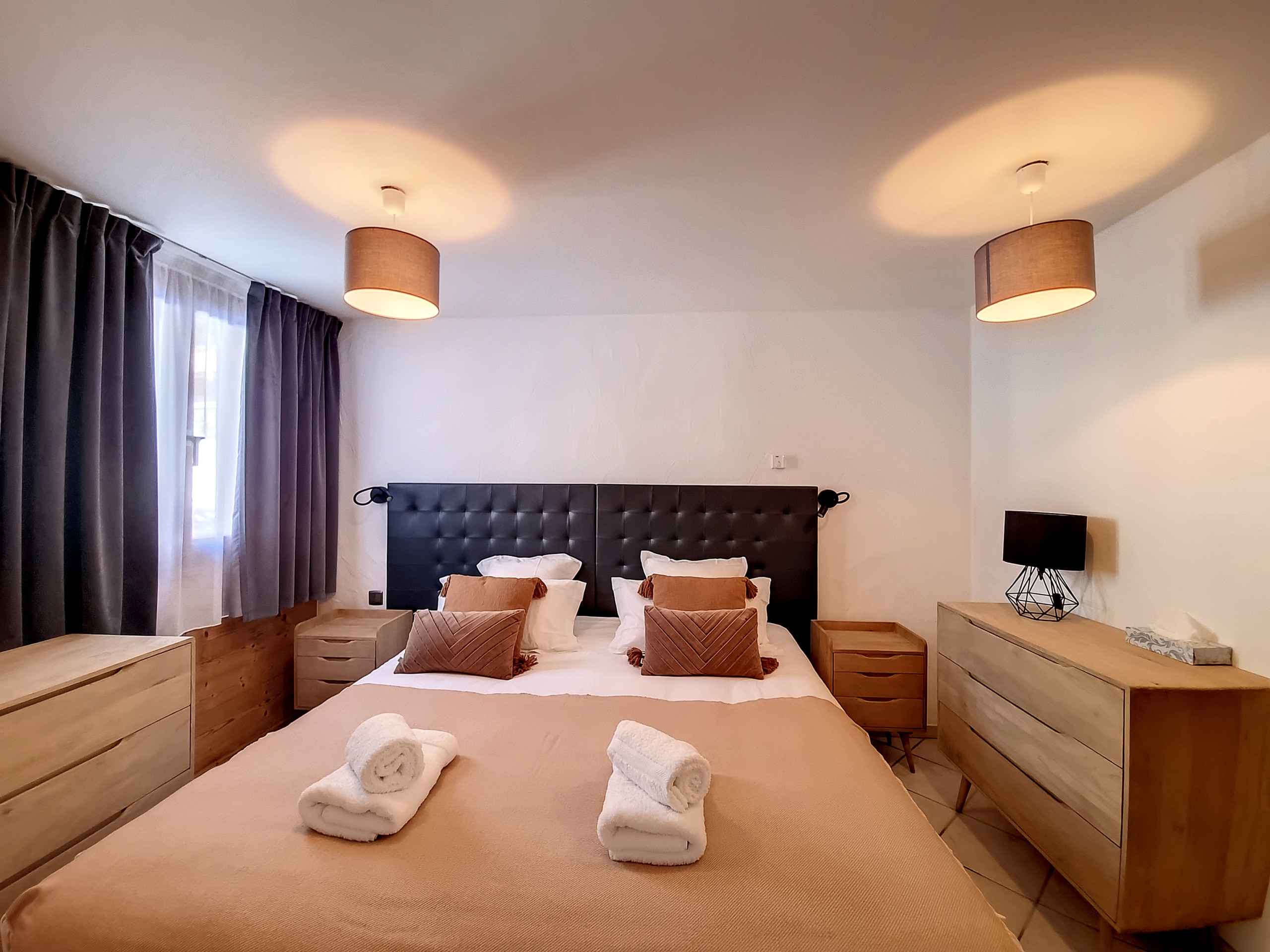 17107802417ef285ba0b0194db561678d81b11f4a6 - Attribut alt par défaut.