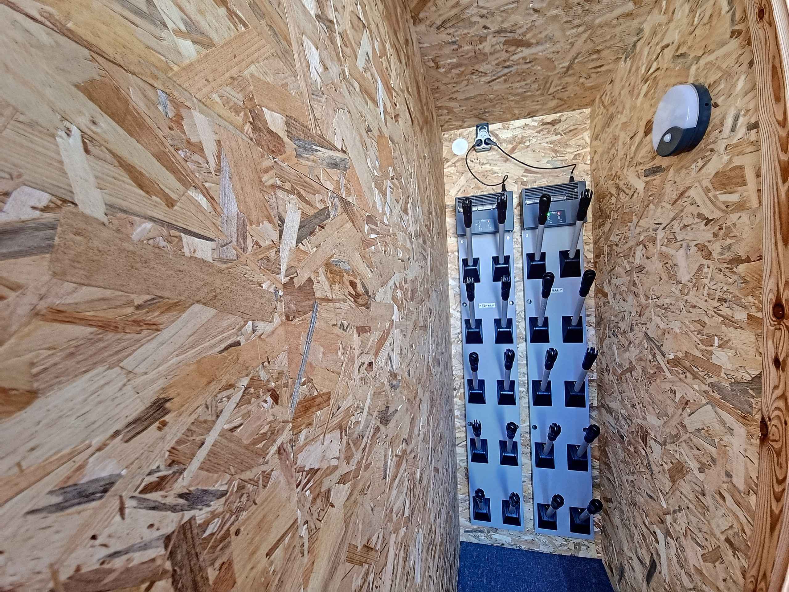 17107802933a068b5ab952794ba2b49333193d04f9 - Attribut alt par défaut.