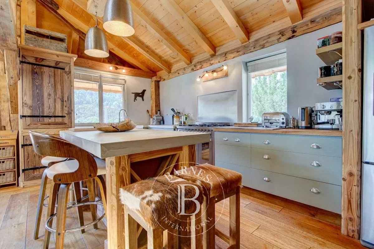 49bc5995def5d4df4371fb9a37d6adad fb4e7f3b62 1200 original - Translation missing: en.helpers.application.image_tag.default_alt