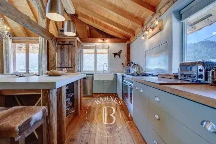 7f053b616a5f8f81c2ba6d2298174c6b 67d9a31ff1 720 original - Translation missing: en.helpers.application.image_tag.default_alt