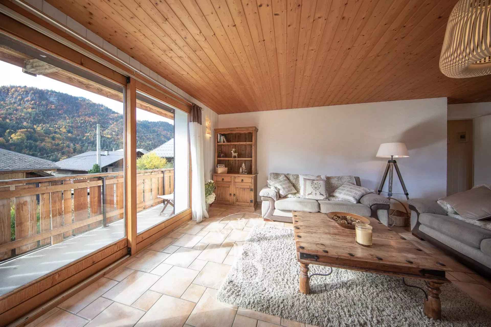 9c4be6c5c9be97db716a7f1c97a25996 73c98be0af 1920 original - Translation missing: en.helpers.application.image_tag.default_alt